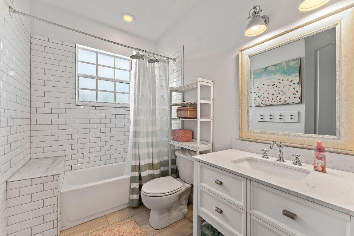 2474 SW Datura Avenue