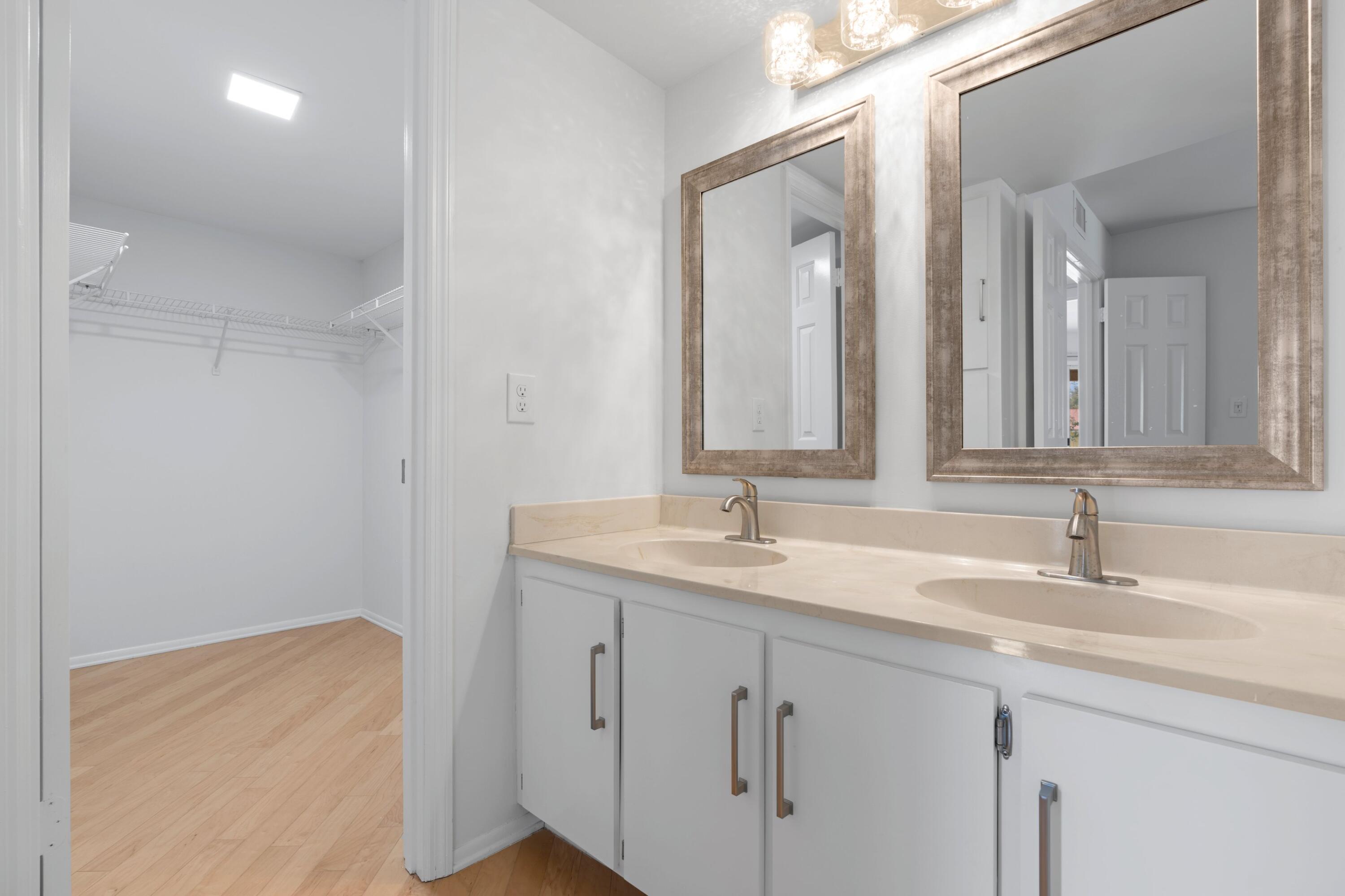 136 Seabreeze Circle