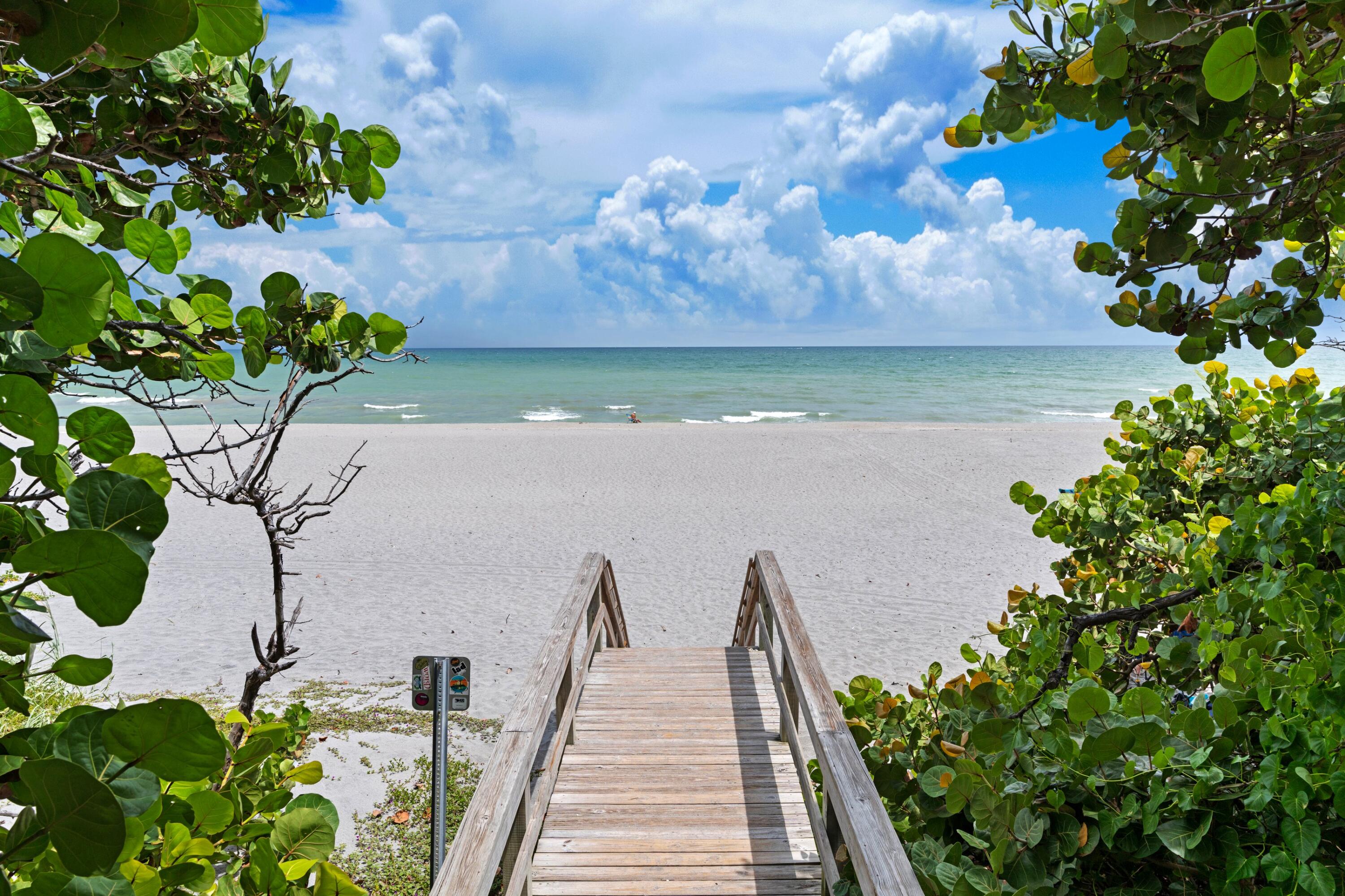 136 Seabreeze Circle