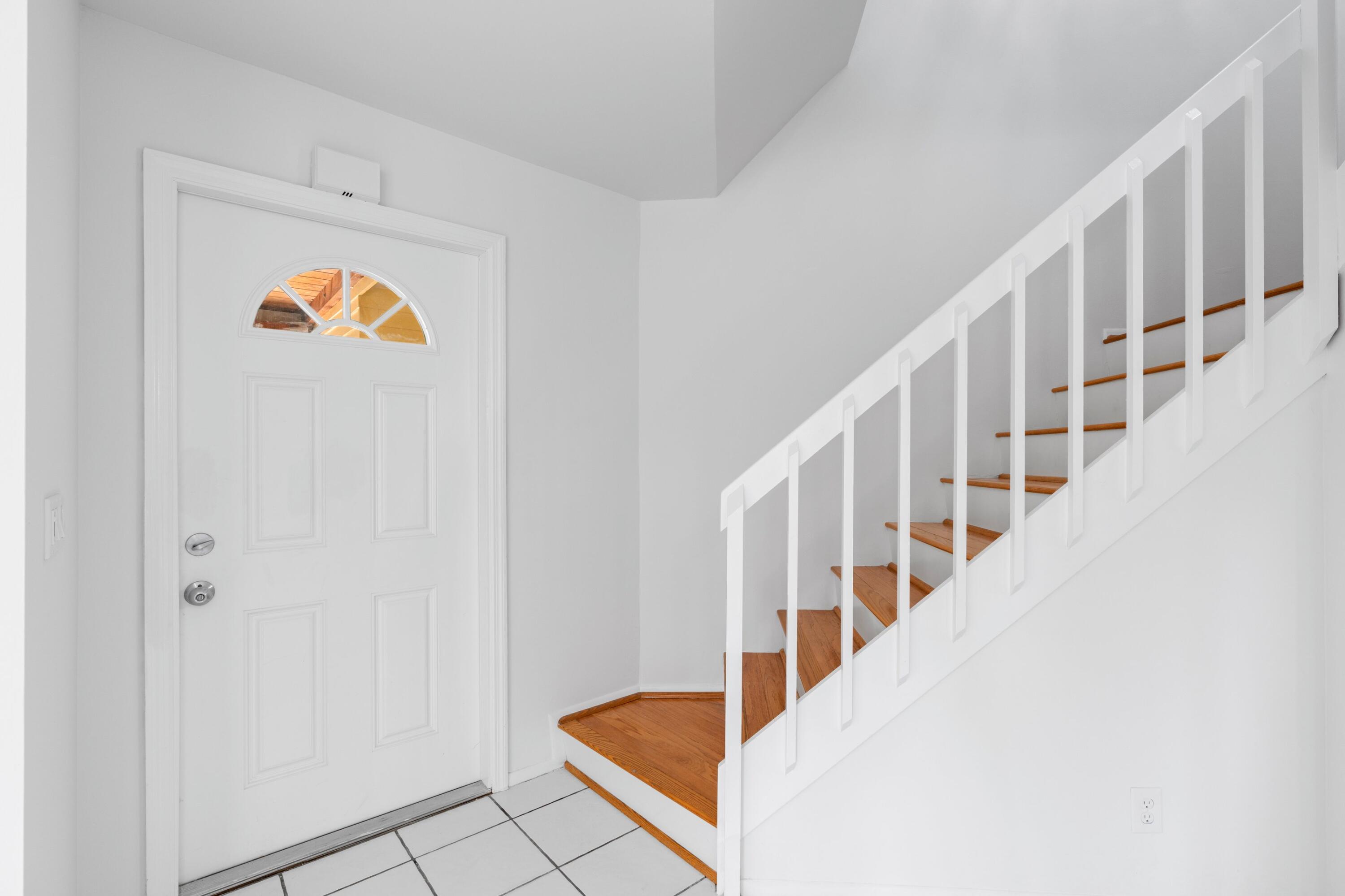 136 Seabreeze Circle