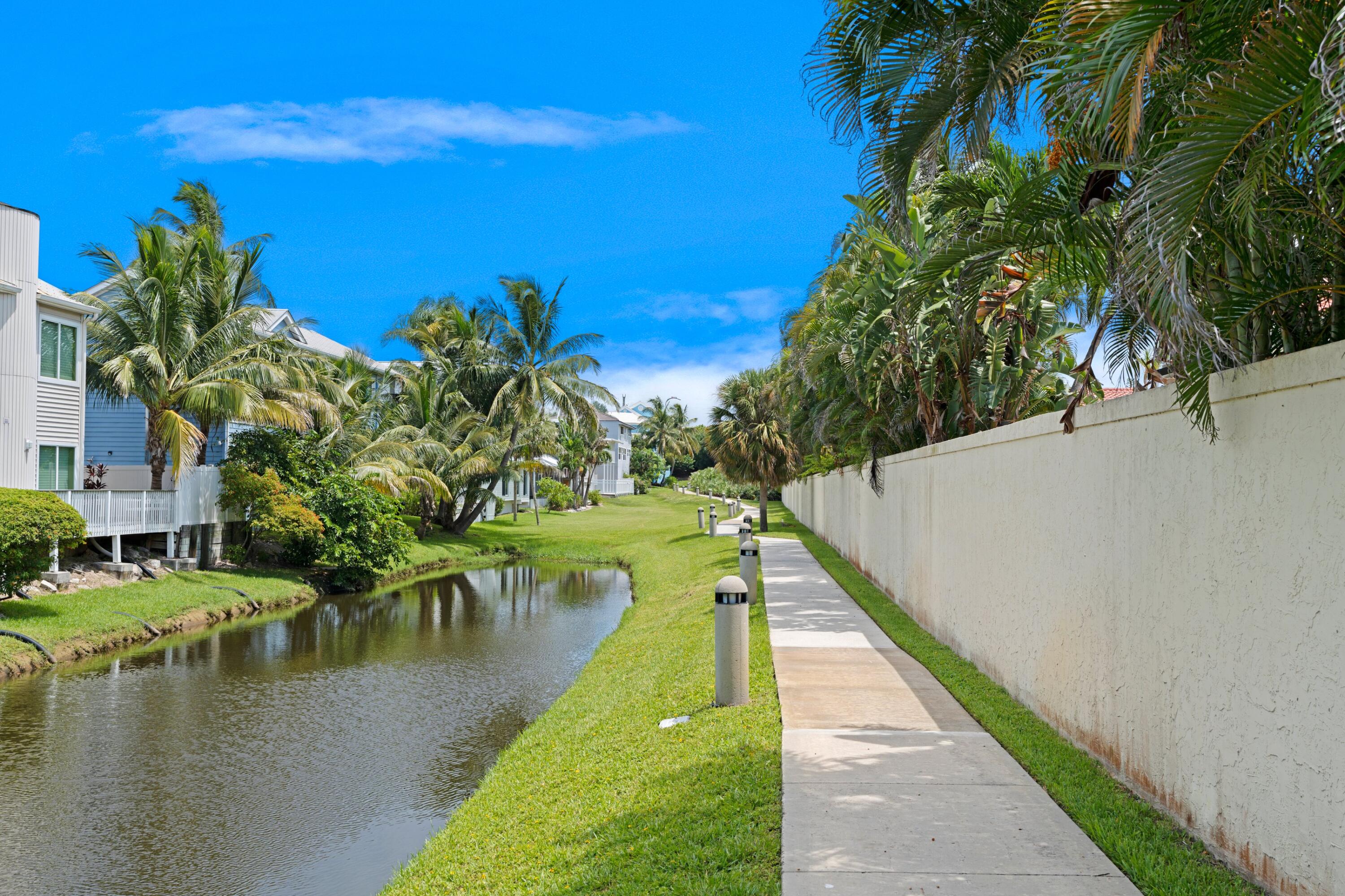 136 Seabreeze Circle