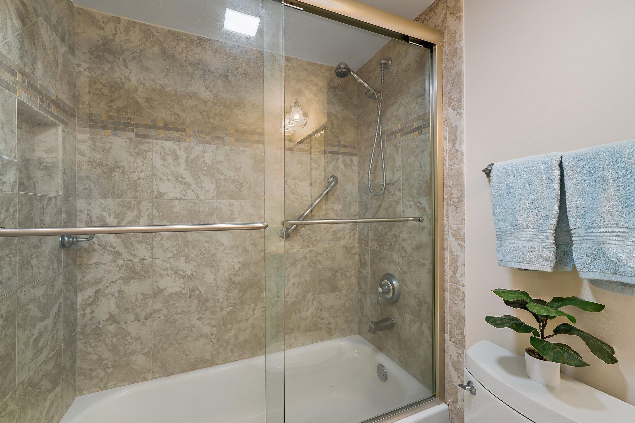 1618 Twelve Oaks Way 104