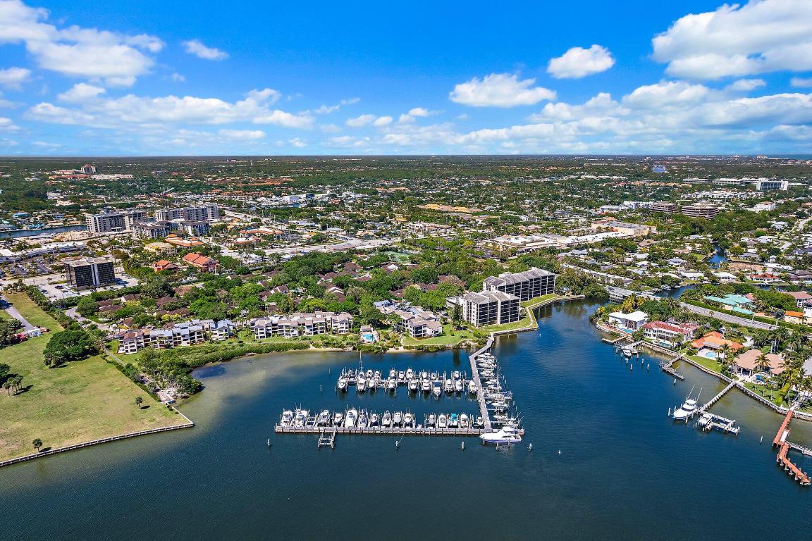 1618 Twelve Oaks Way 104