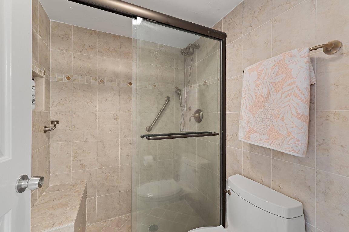 1618 Twelve Oaks Way 104