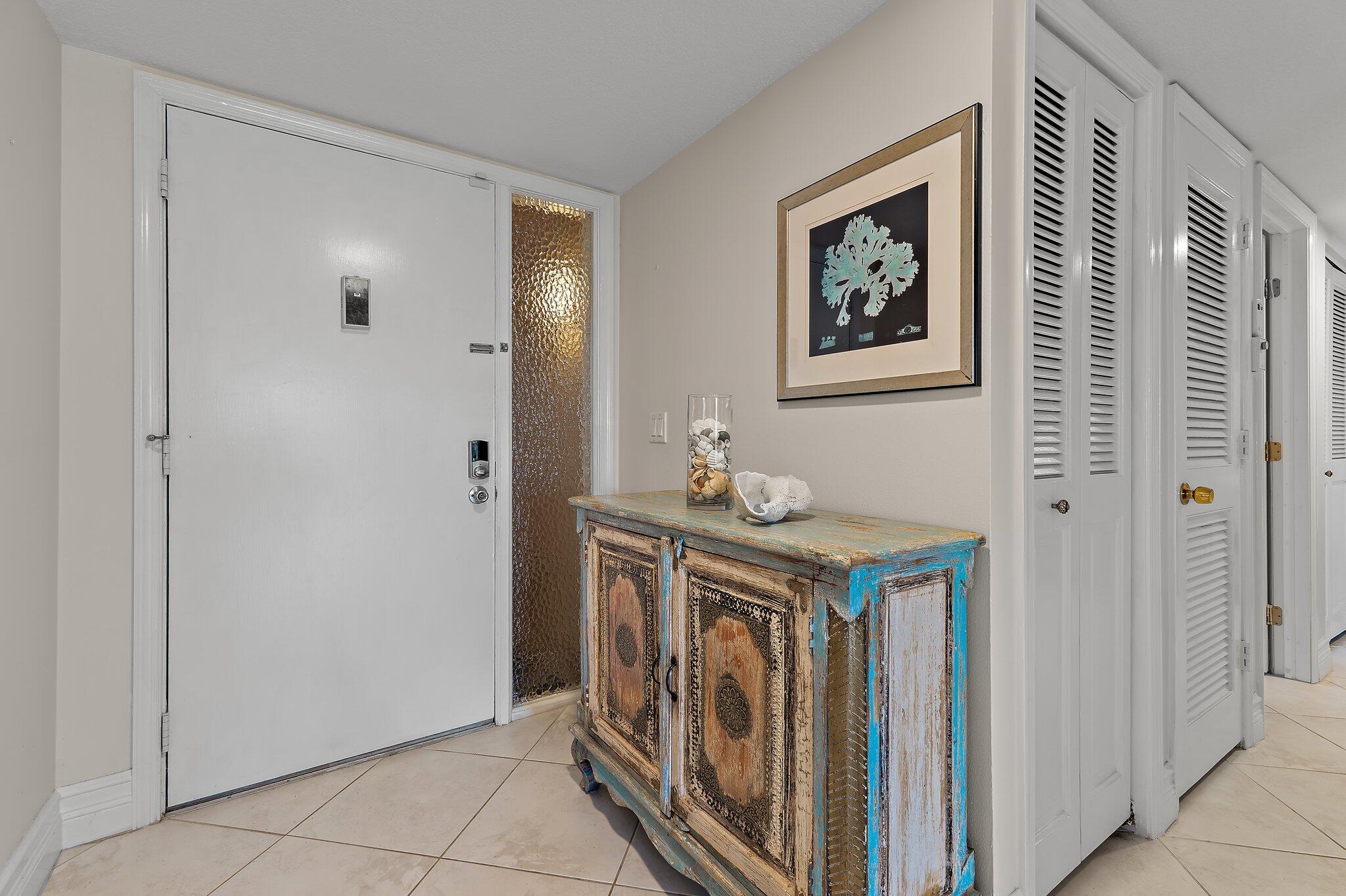 1618 Twelve Oaks Way 104