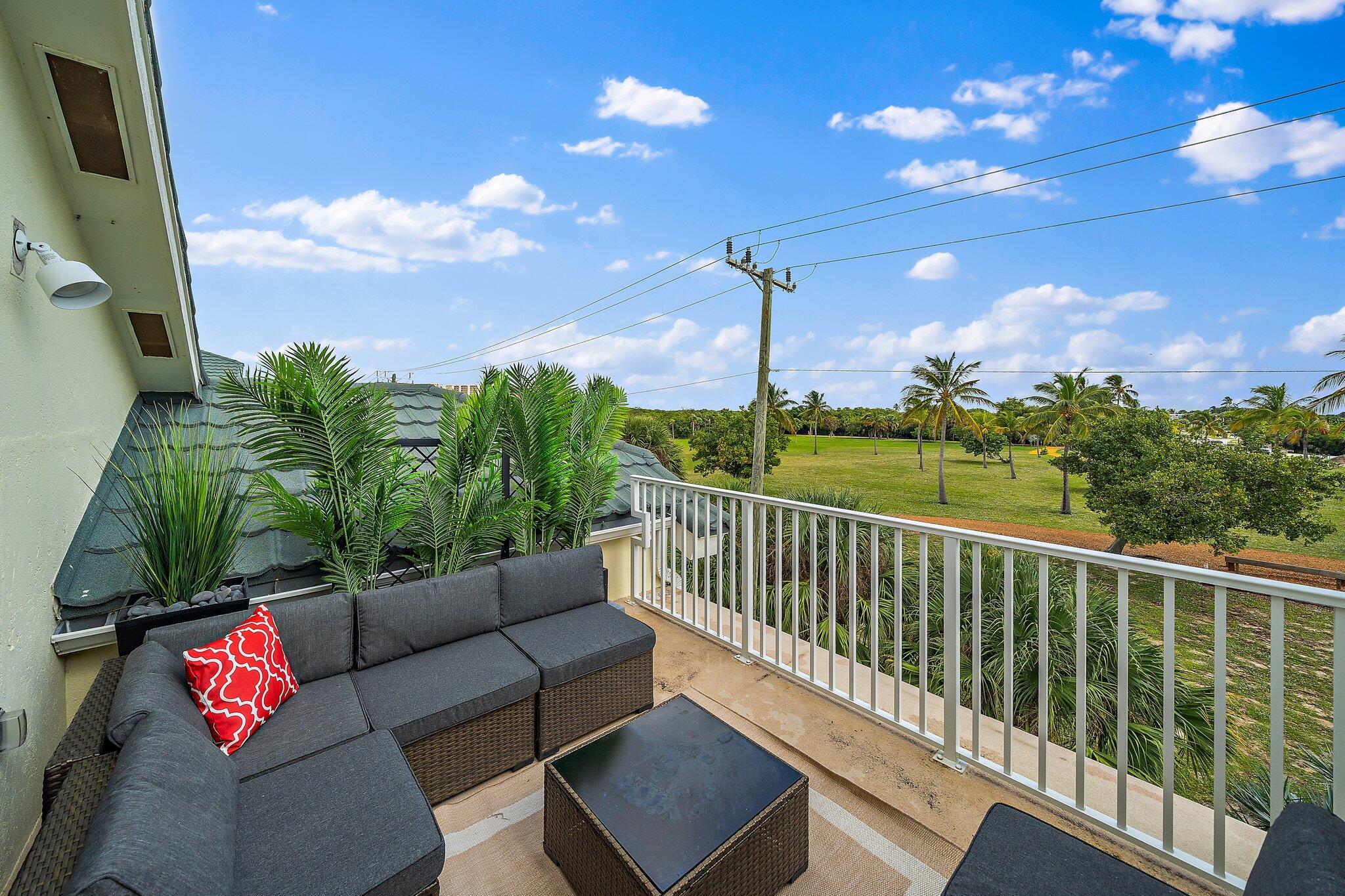 350 Bella Vista Court N 50