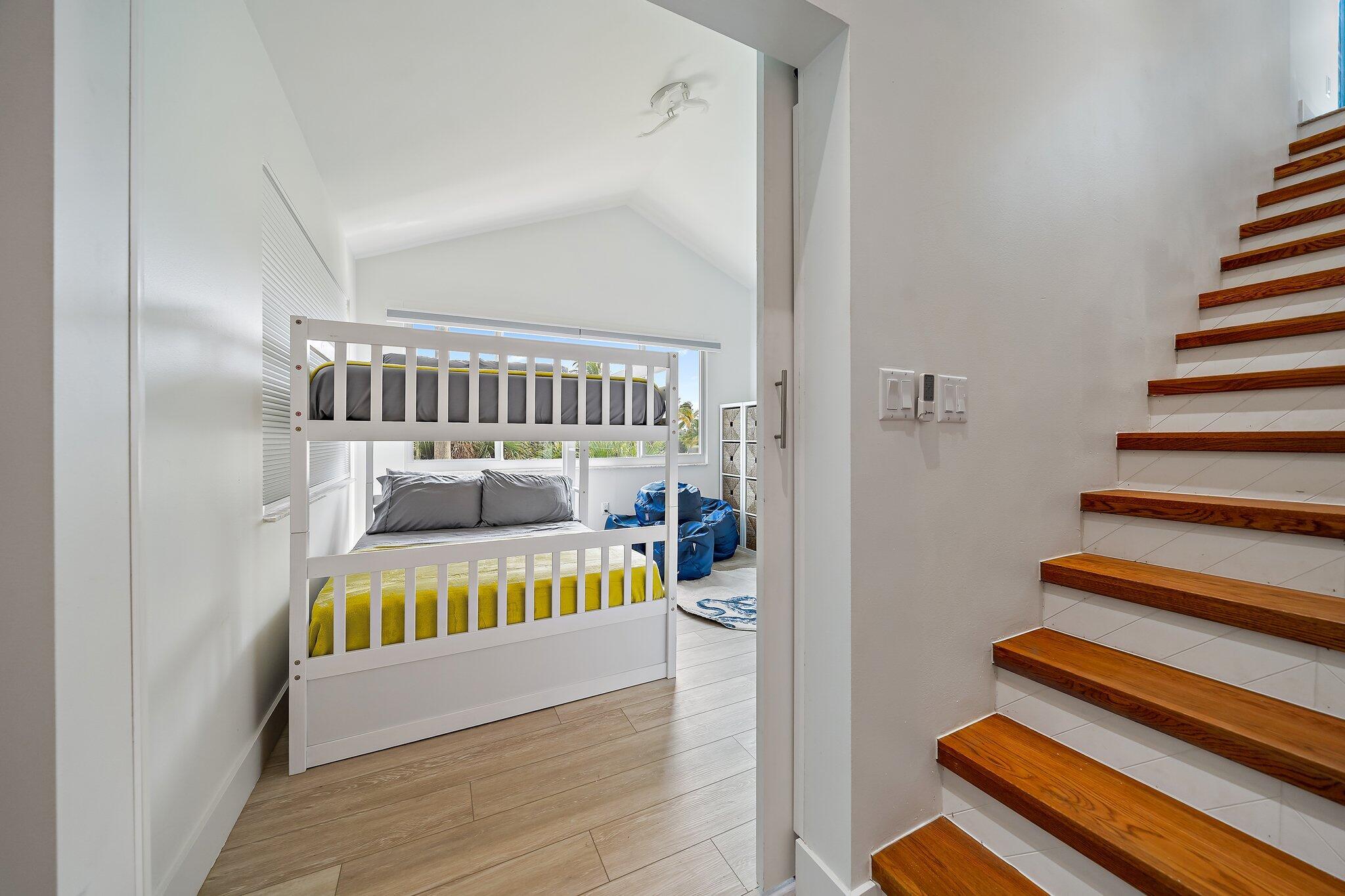 350 Bella Vista Court N 50