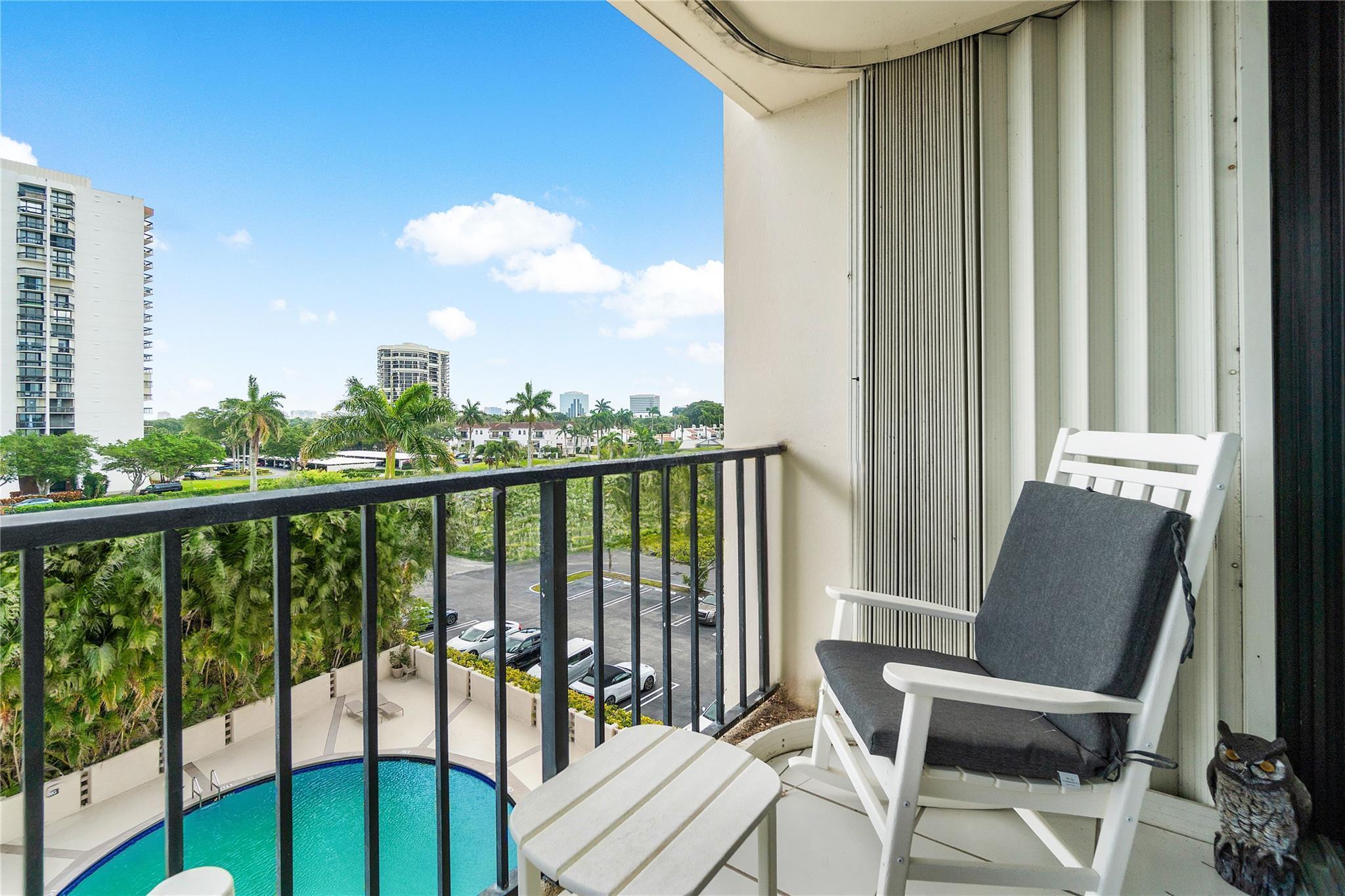 2400 Presidential Way 503