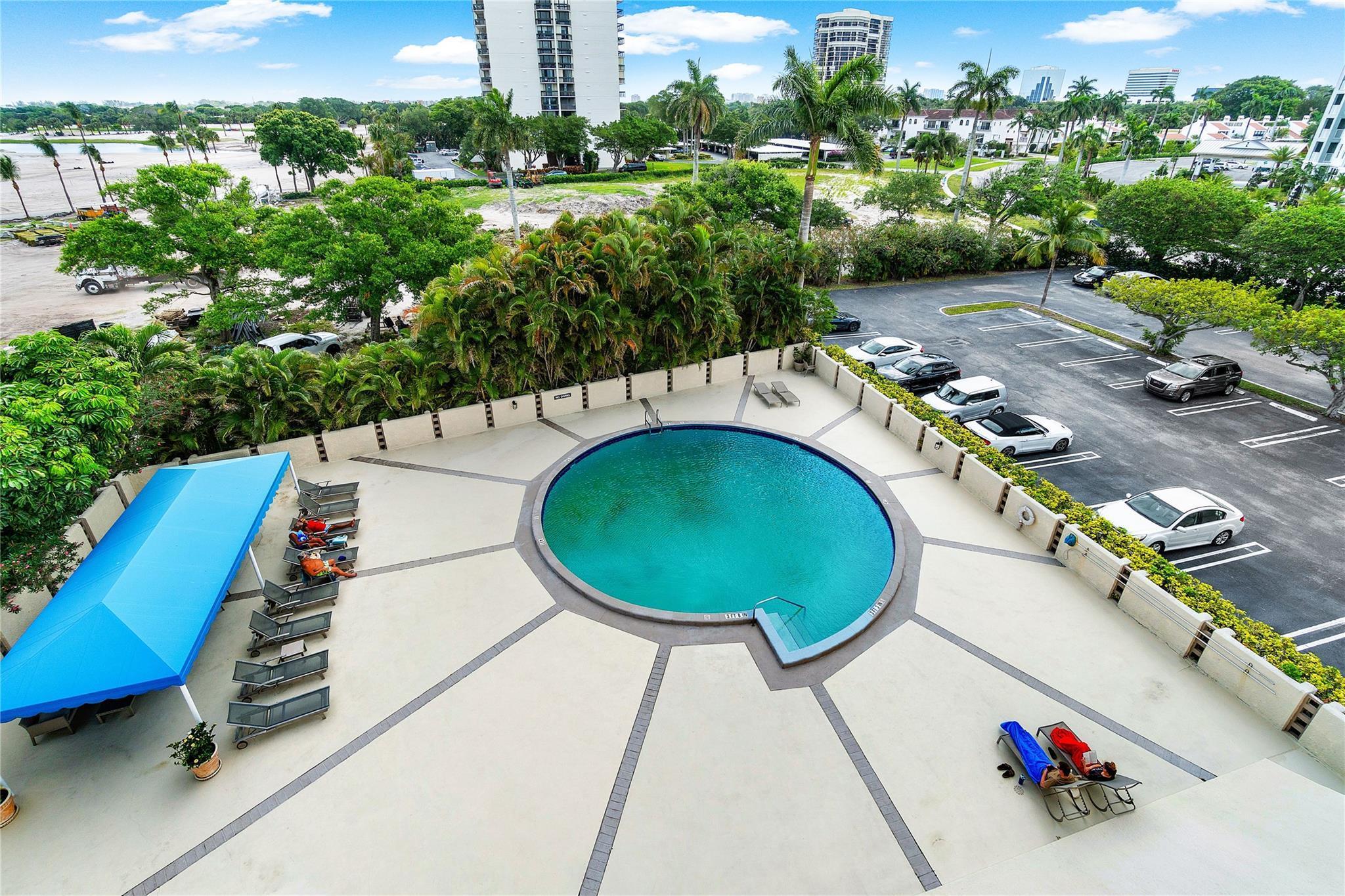 2400 Presidential Way 503