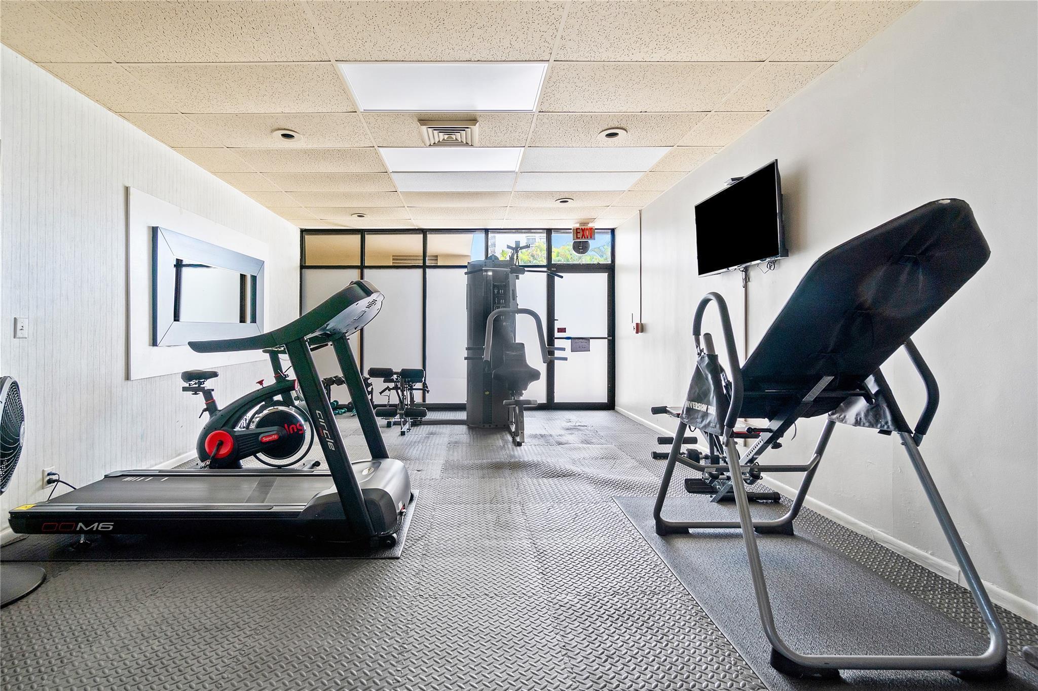 2400 Presidential Way 503