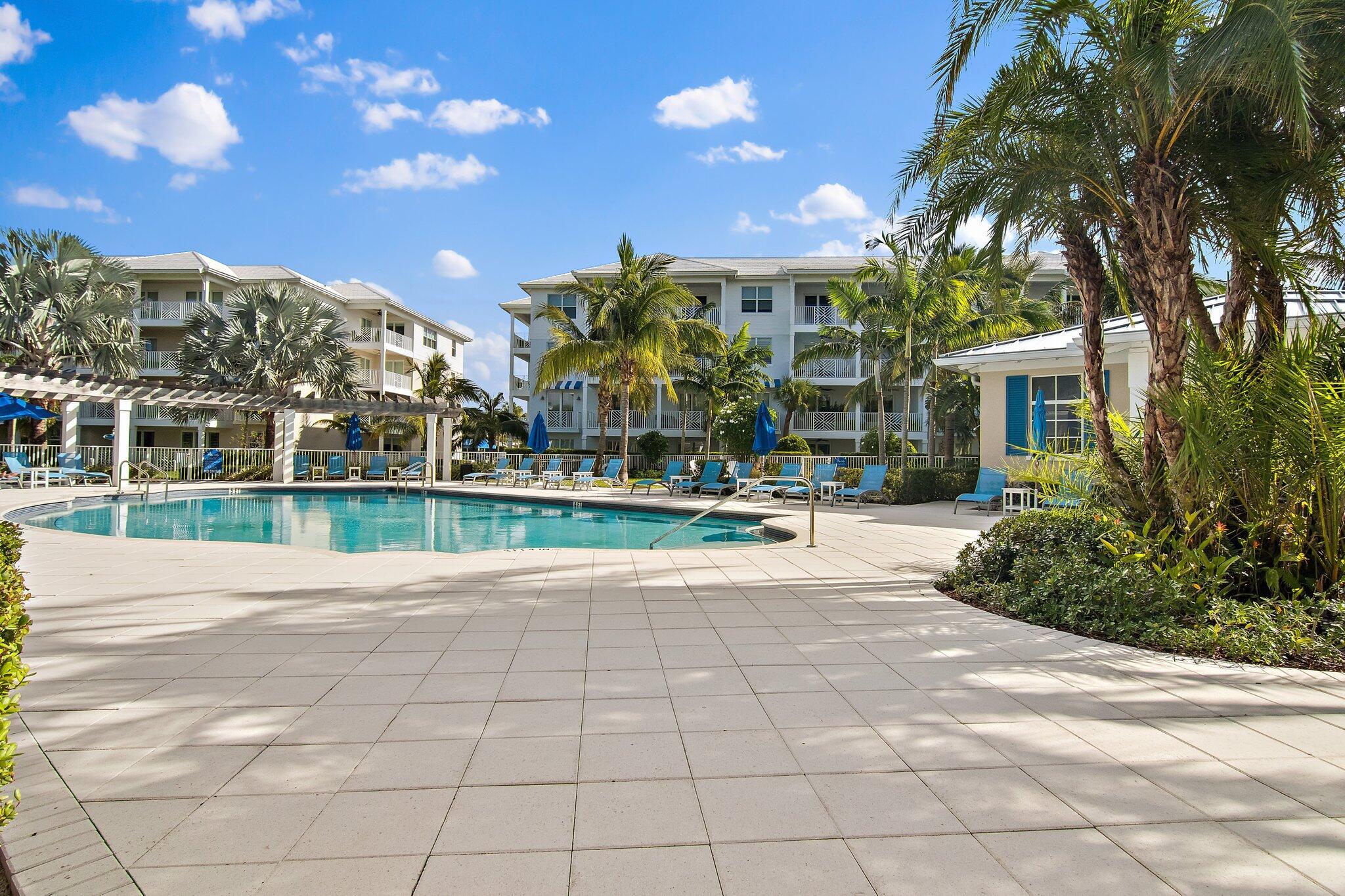 243 N Bay Colony Drive N 243