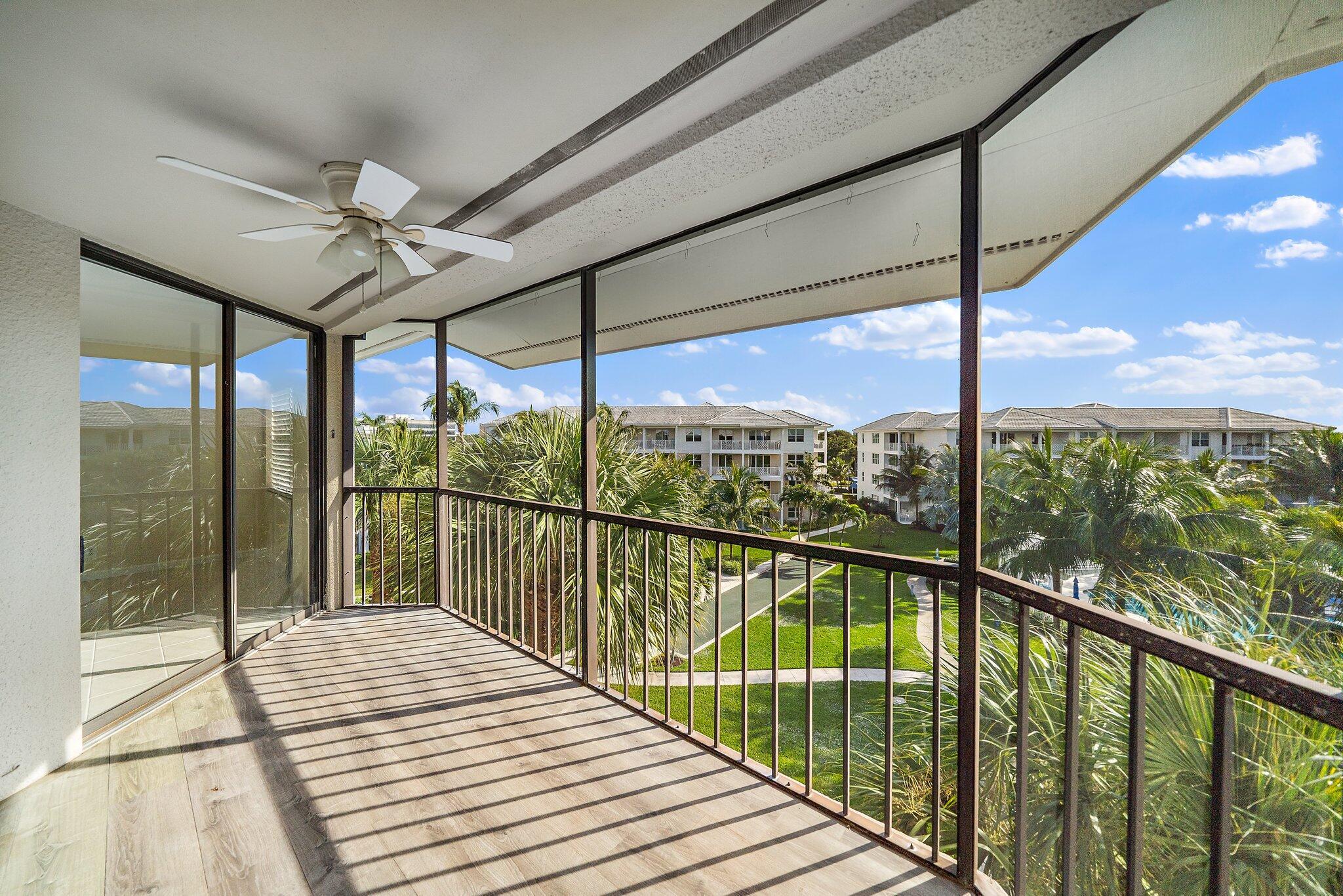 243 N Bay Colony Drive N 243