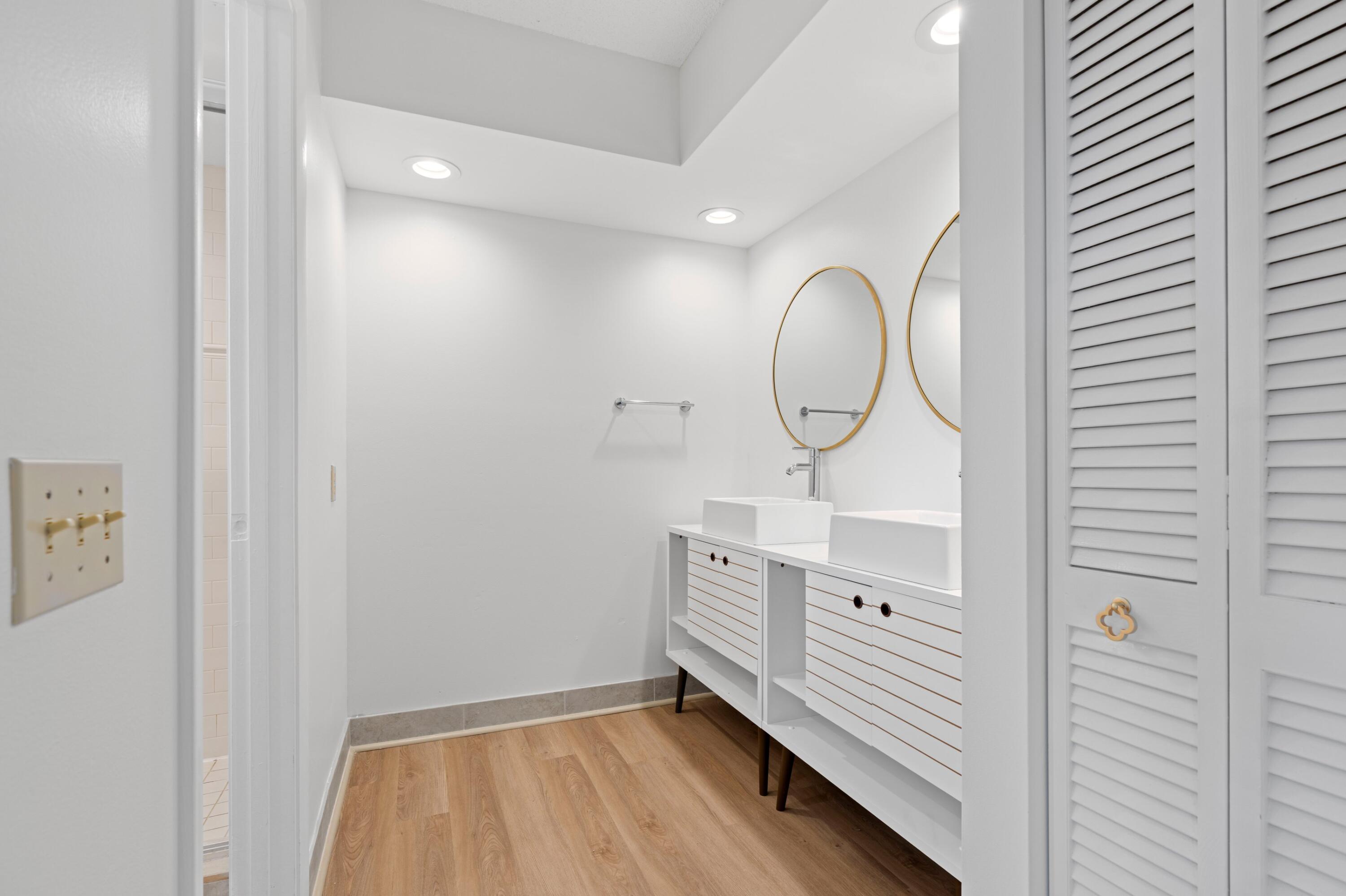 1410 Ocean Dunes Circle