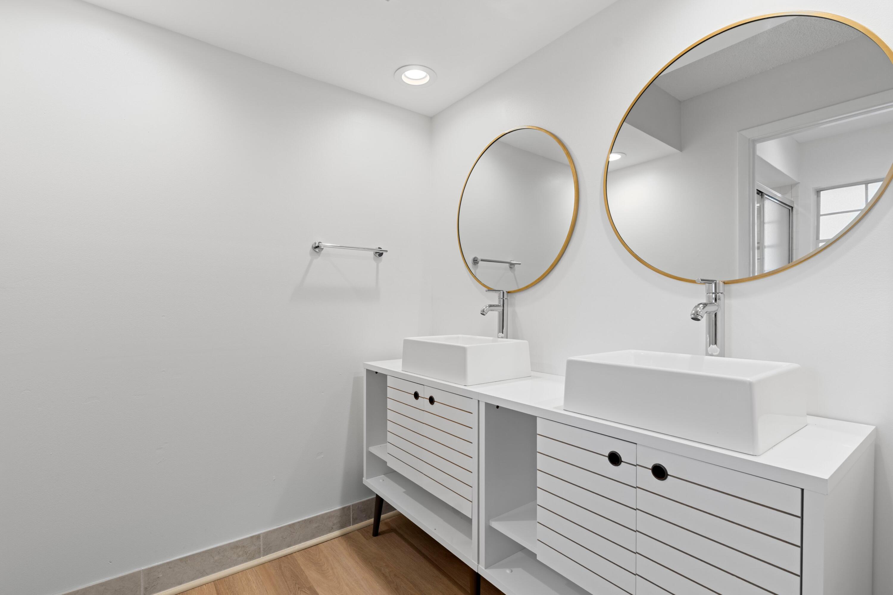 1410 Ocean Dunes Circle