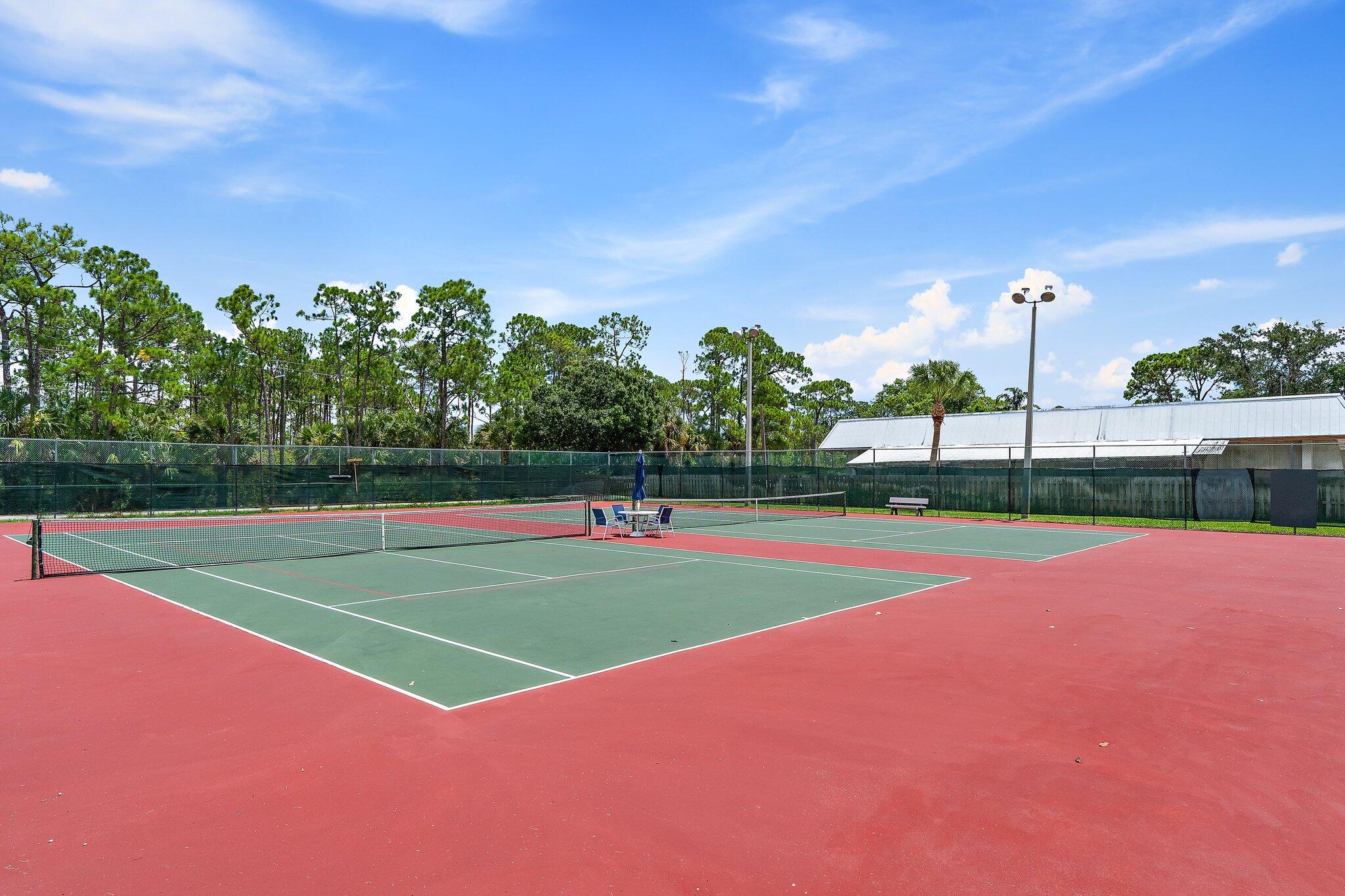 8726 SE Riverfront Terrace