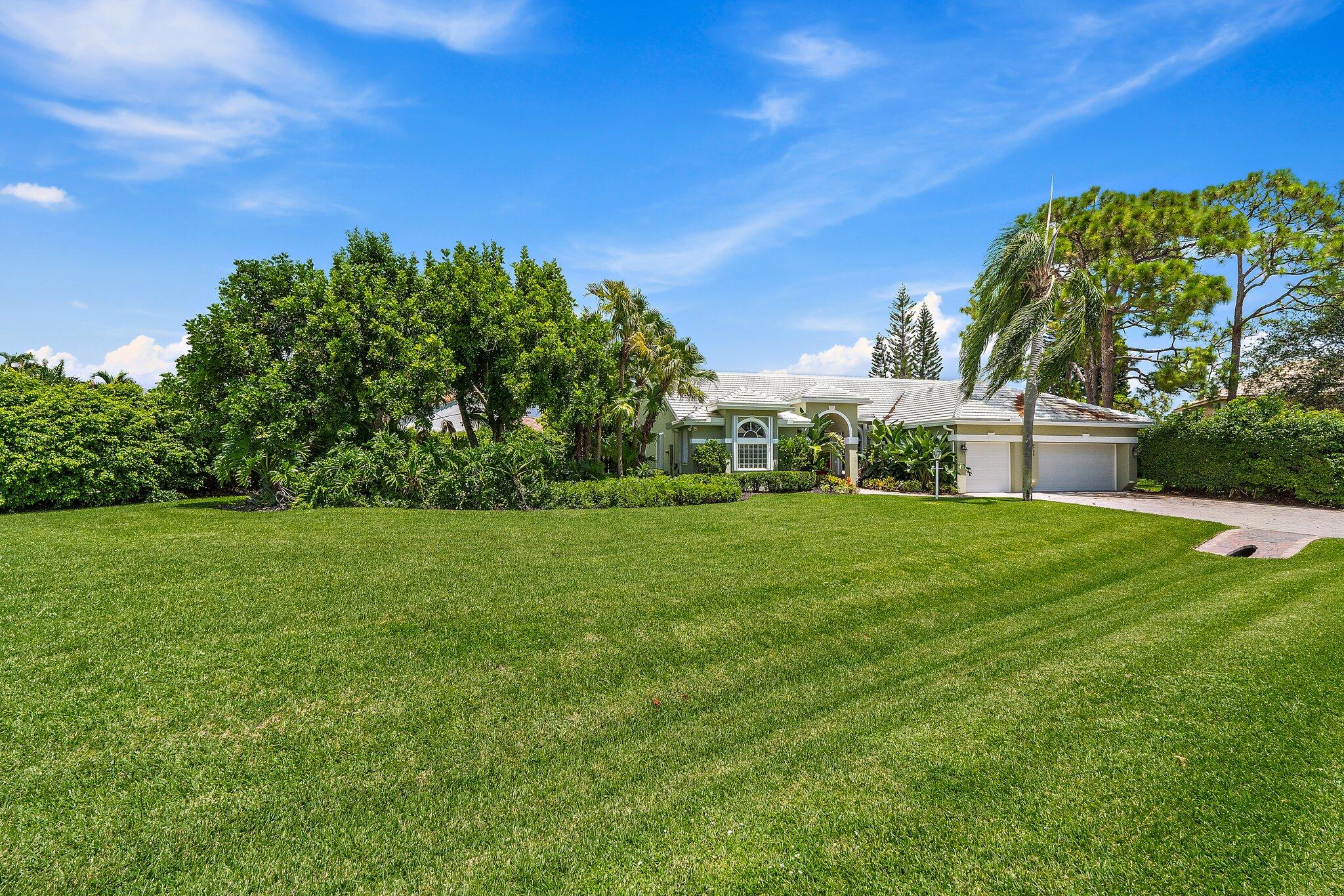 8726 SE Riverfront Terrace