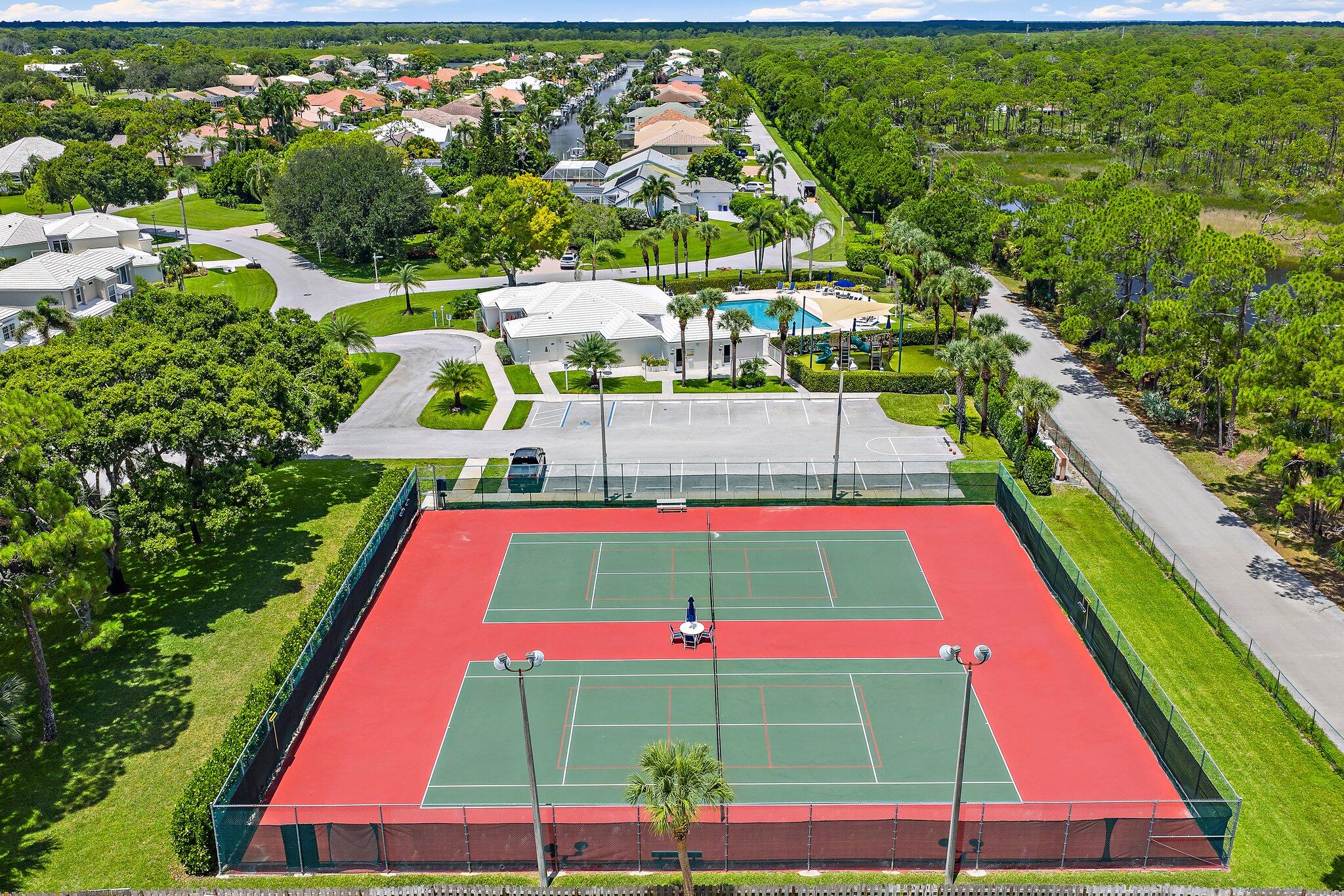 8726 SE Riverfront Terrace