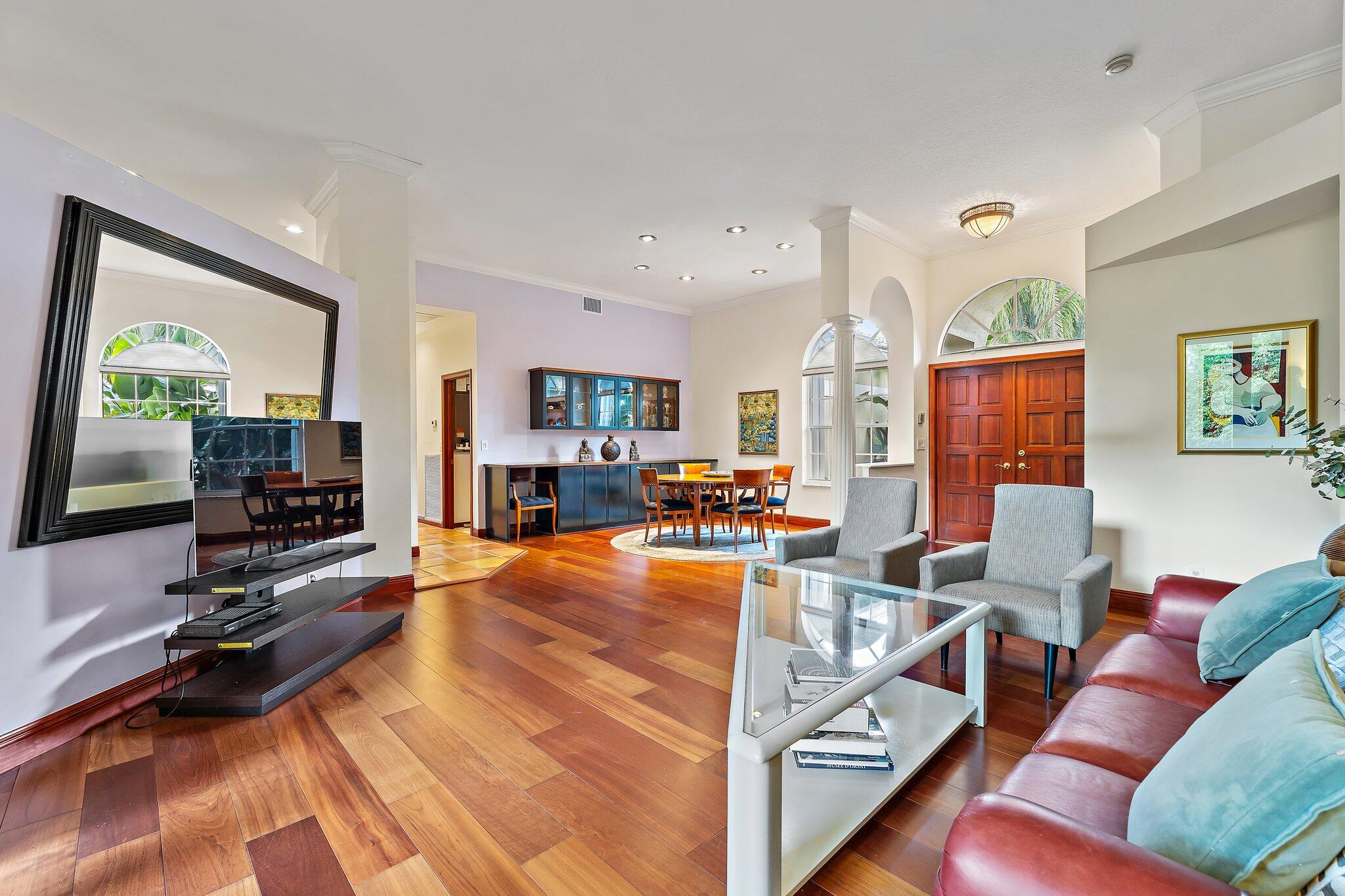 8726 SE Riverfront Terrace