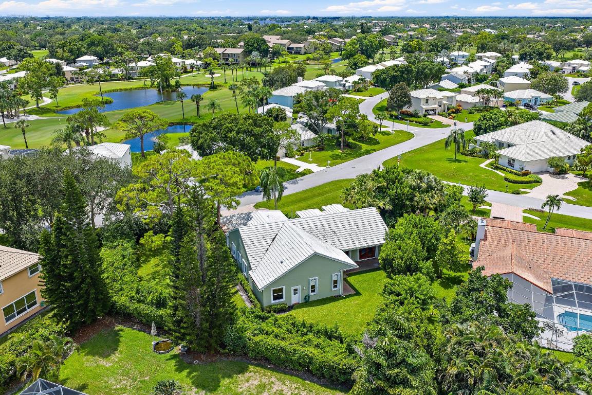 8726 SE Riverfront Terrace