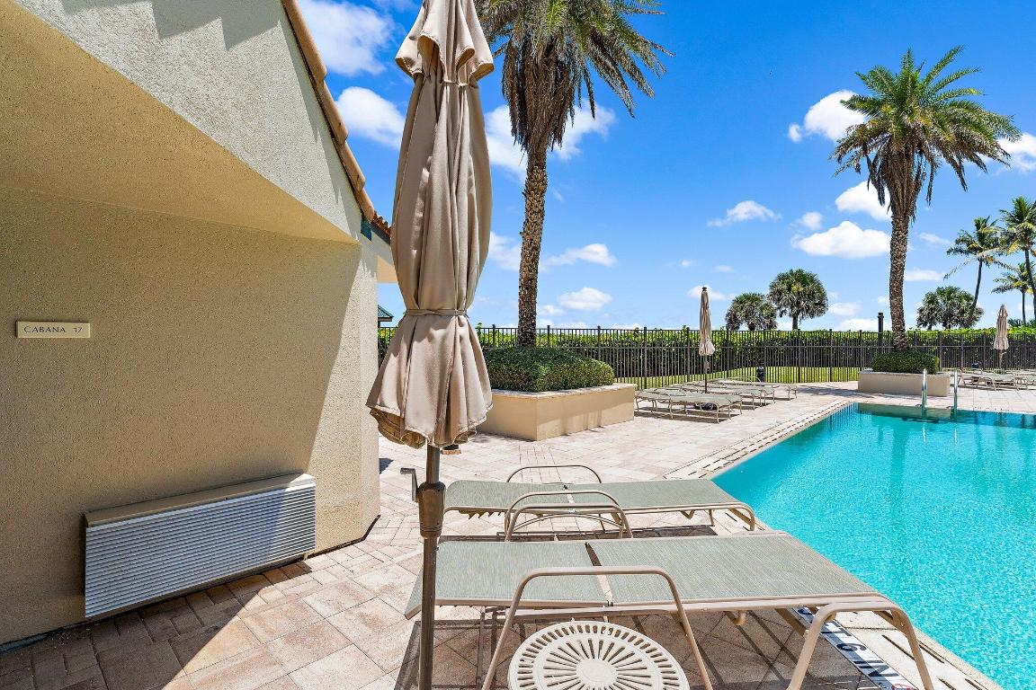 570 Ocean Drive Ph-2