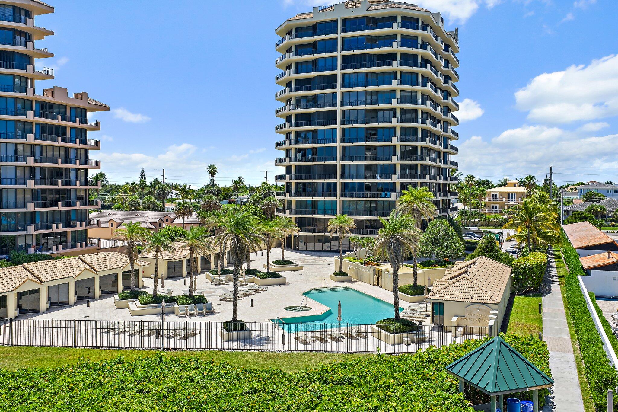 570 Ocean Drive Ph-2