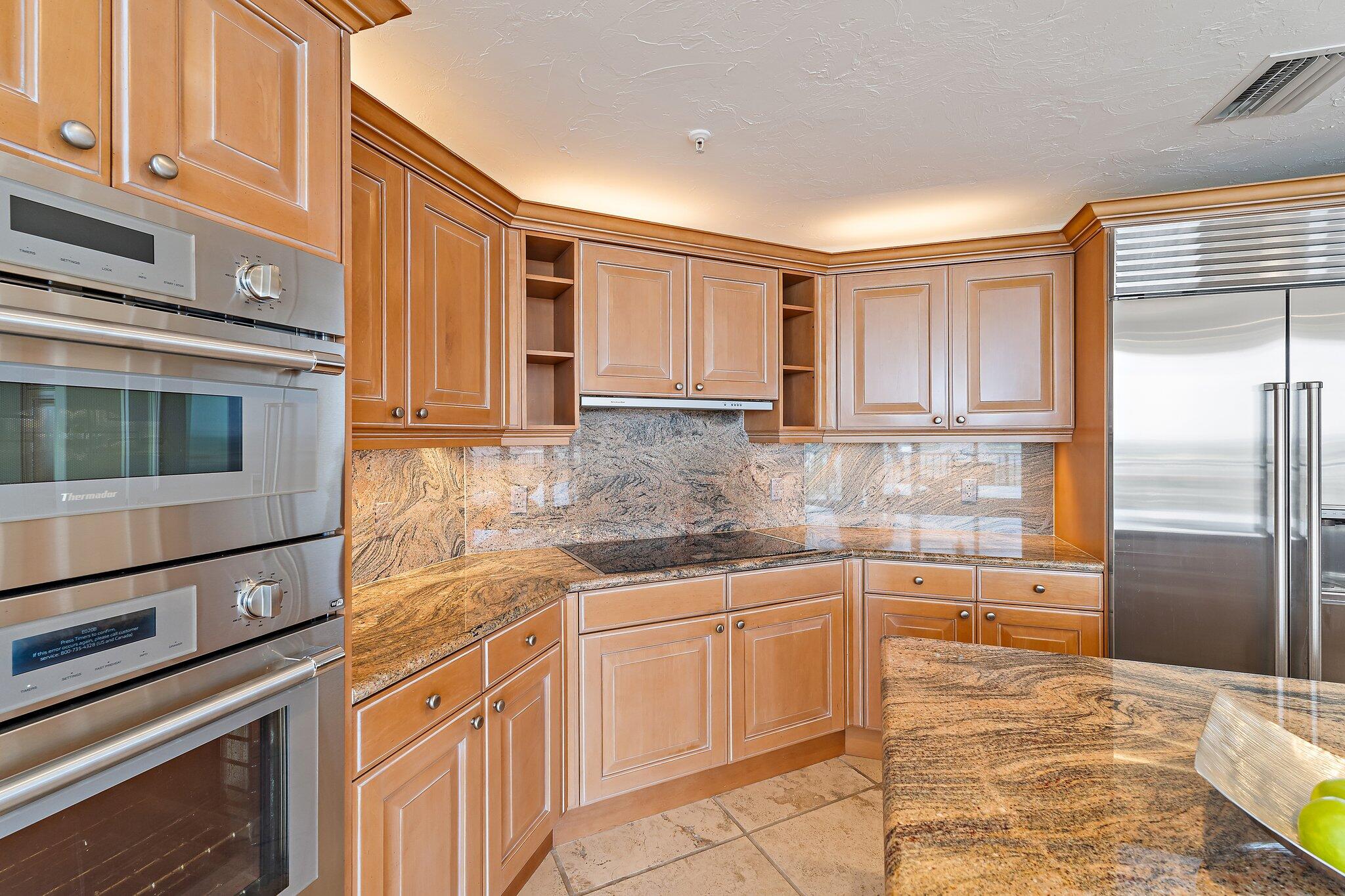 570 Ocean Drive Ph-2