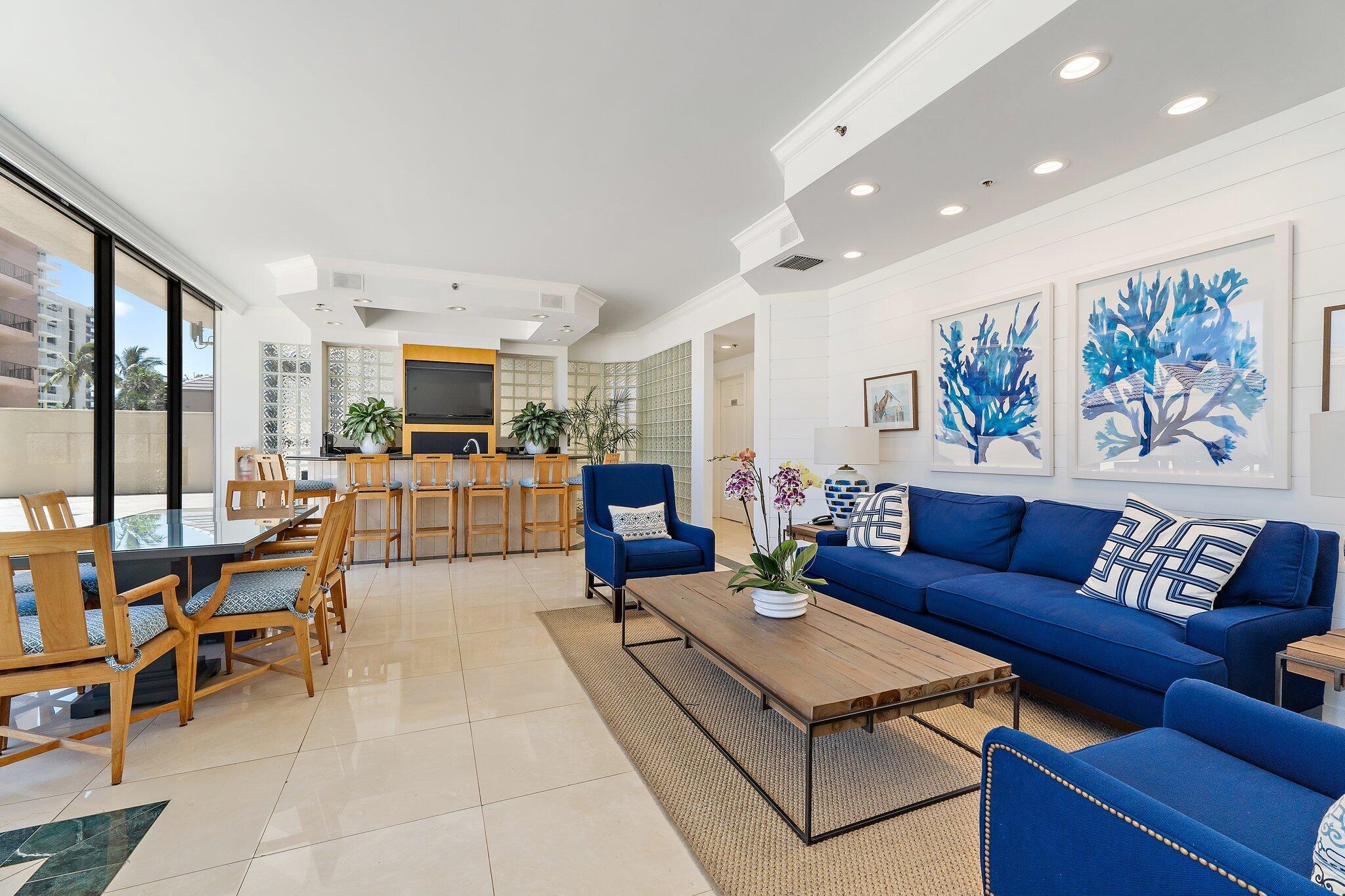 570 Ocean Drive Ph-2