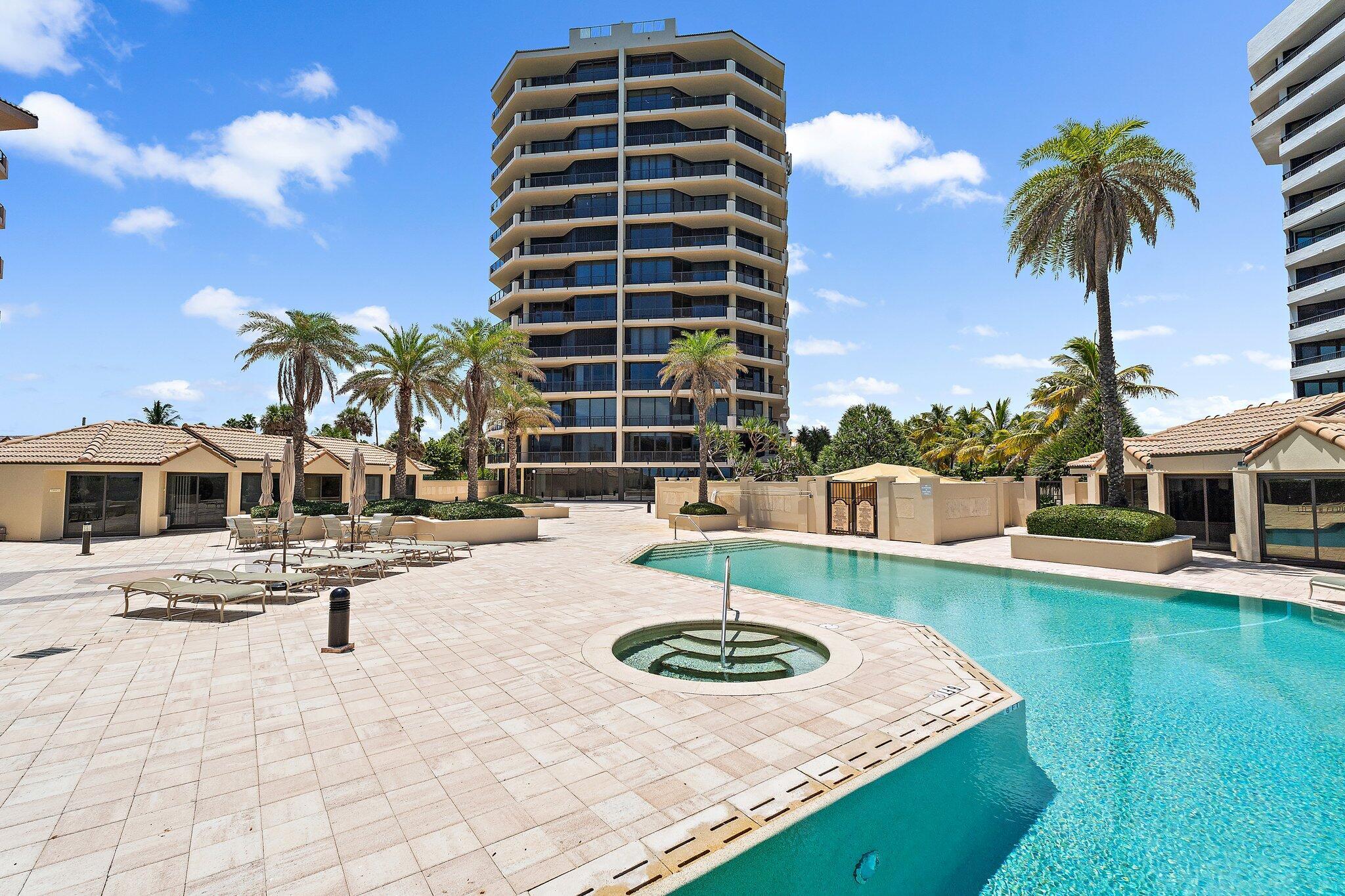 570 Ocean Drive Ph-2