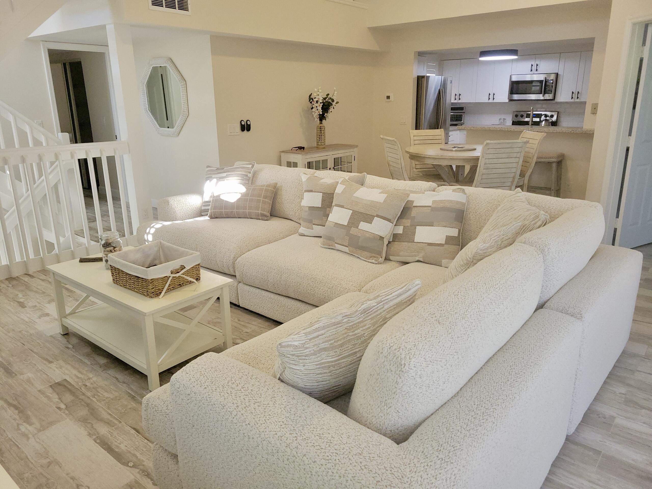 3108 Fairway Drive N