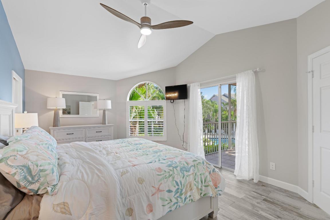 3108 Fairway Drive N