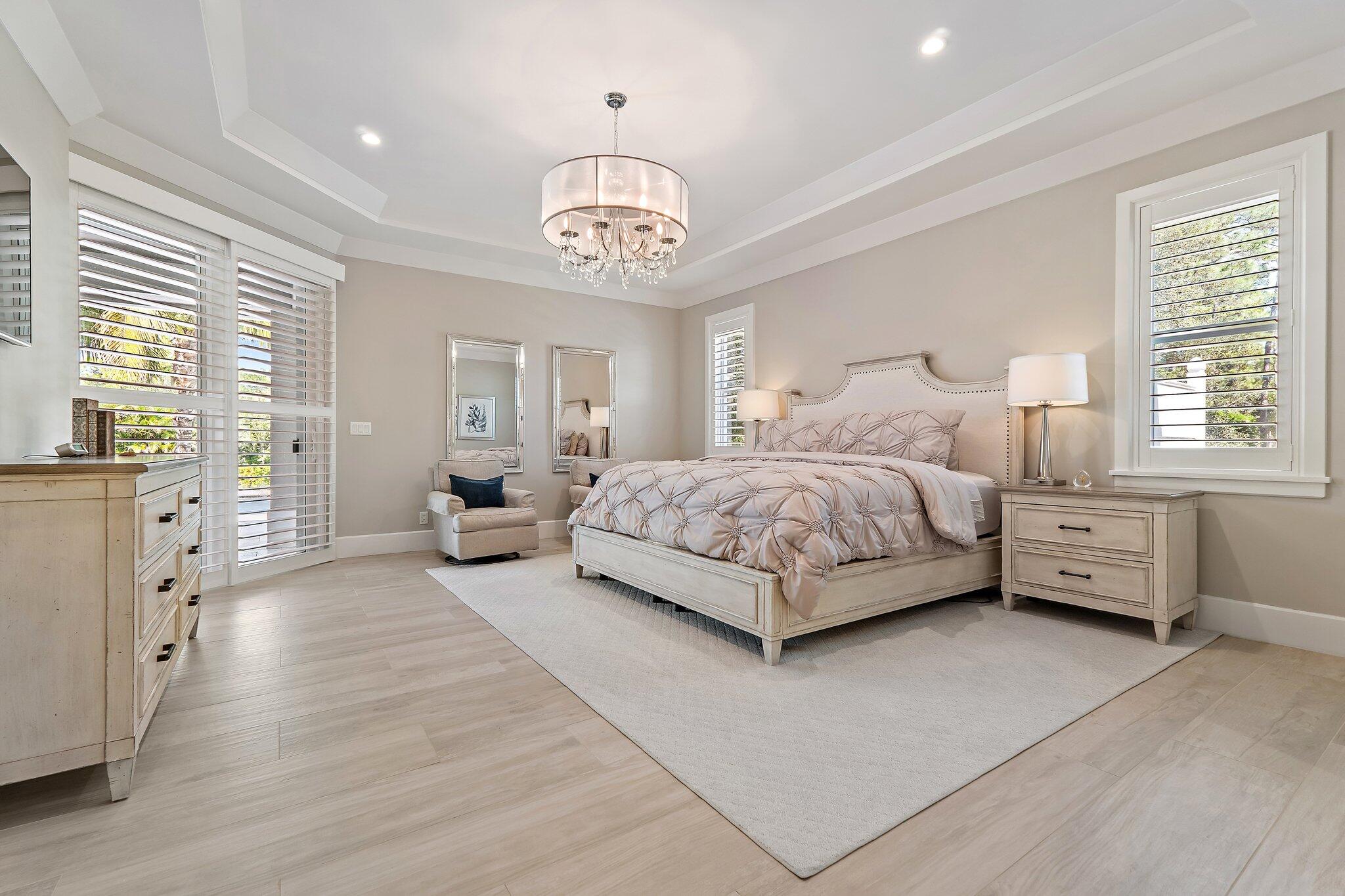 12275 185th Street N