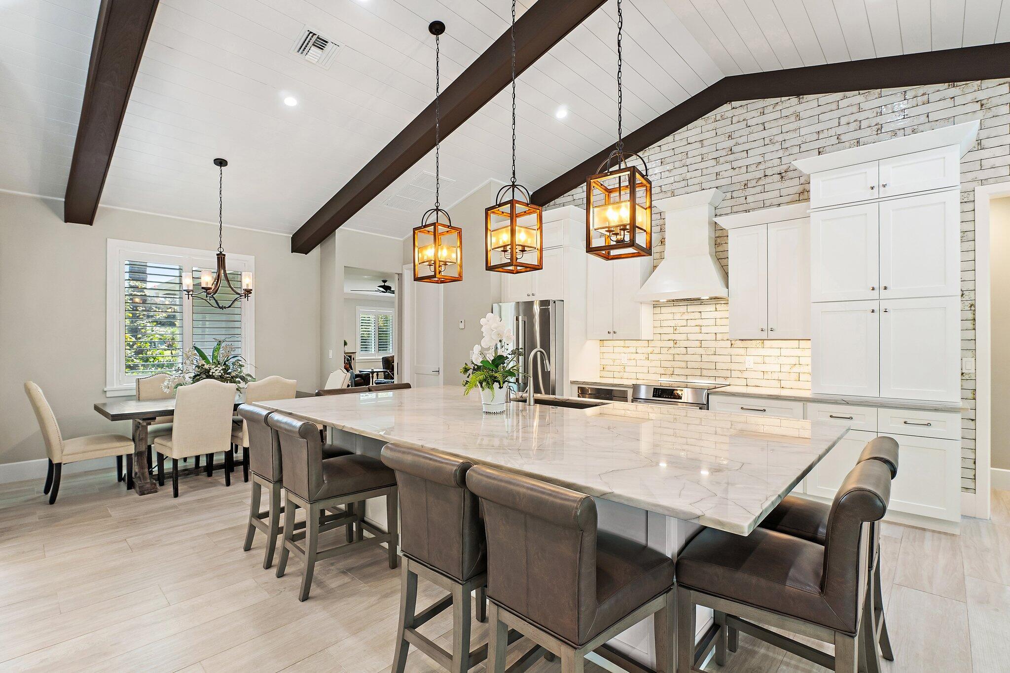 12275 185th Street N