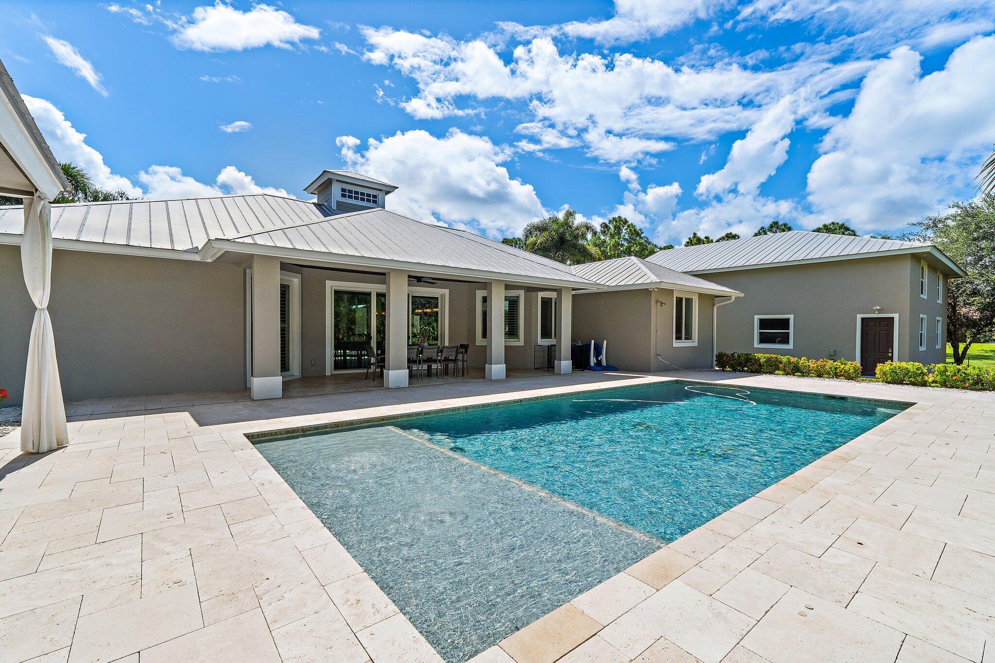 12275 185th Street N