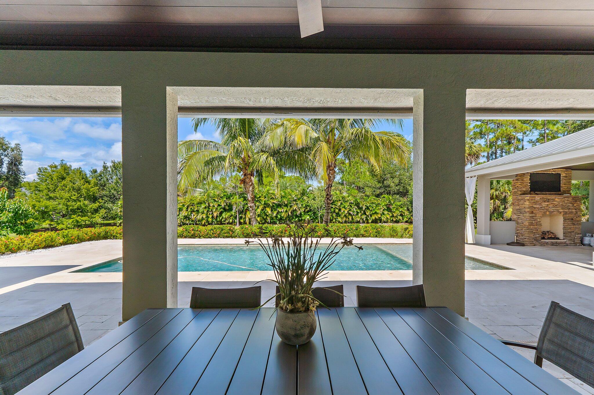 12275 185th Street N