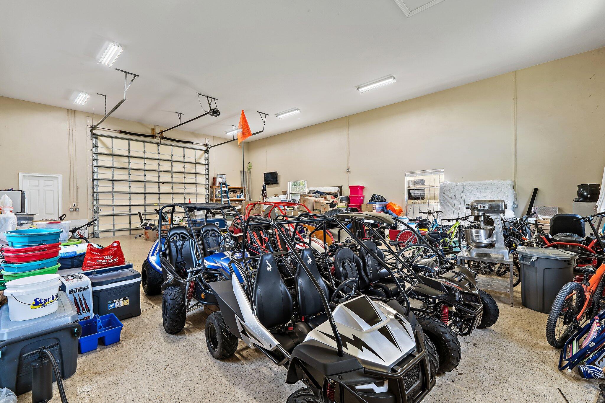 12275 185th Street N