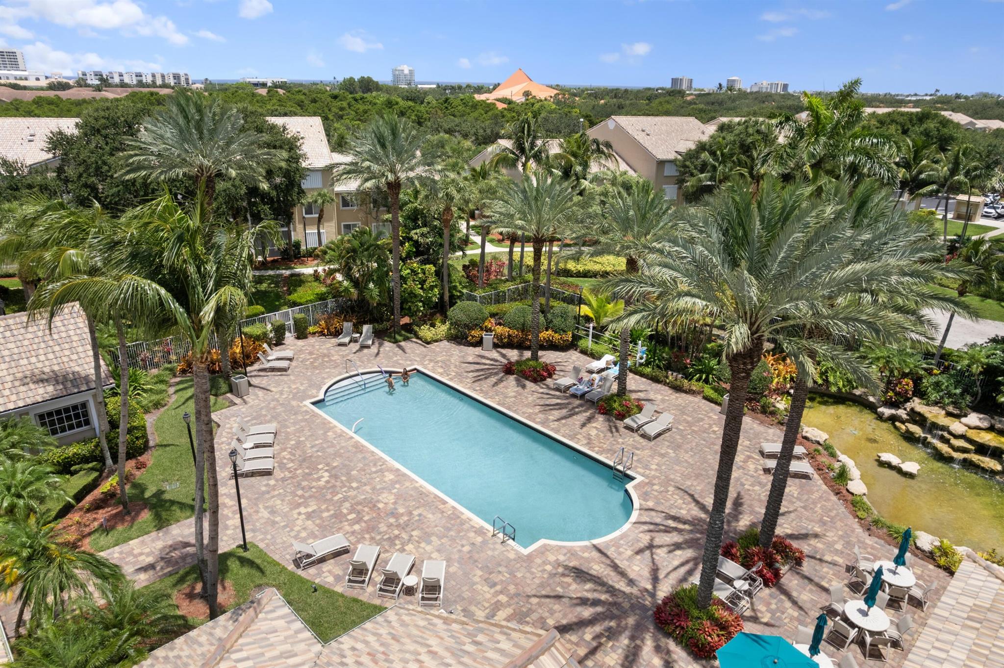 272 Village Boulevard 7109