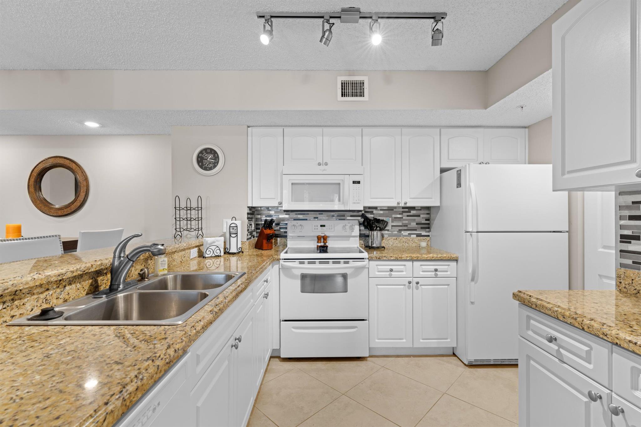 272 Village Boulevard 7109