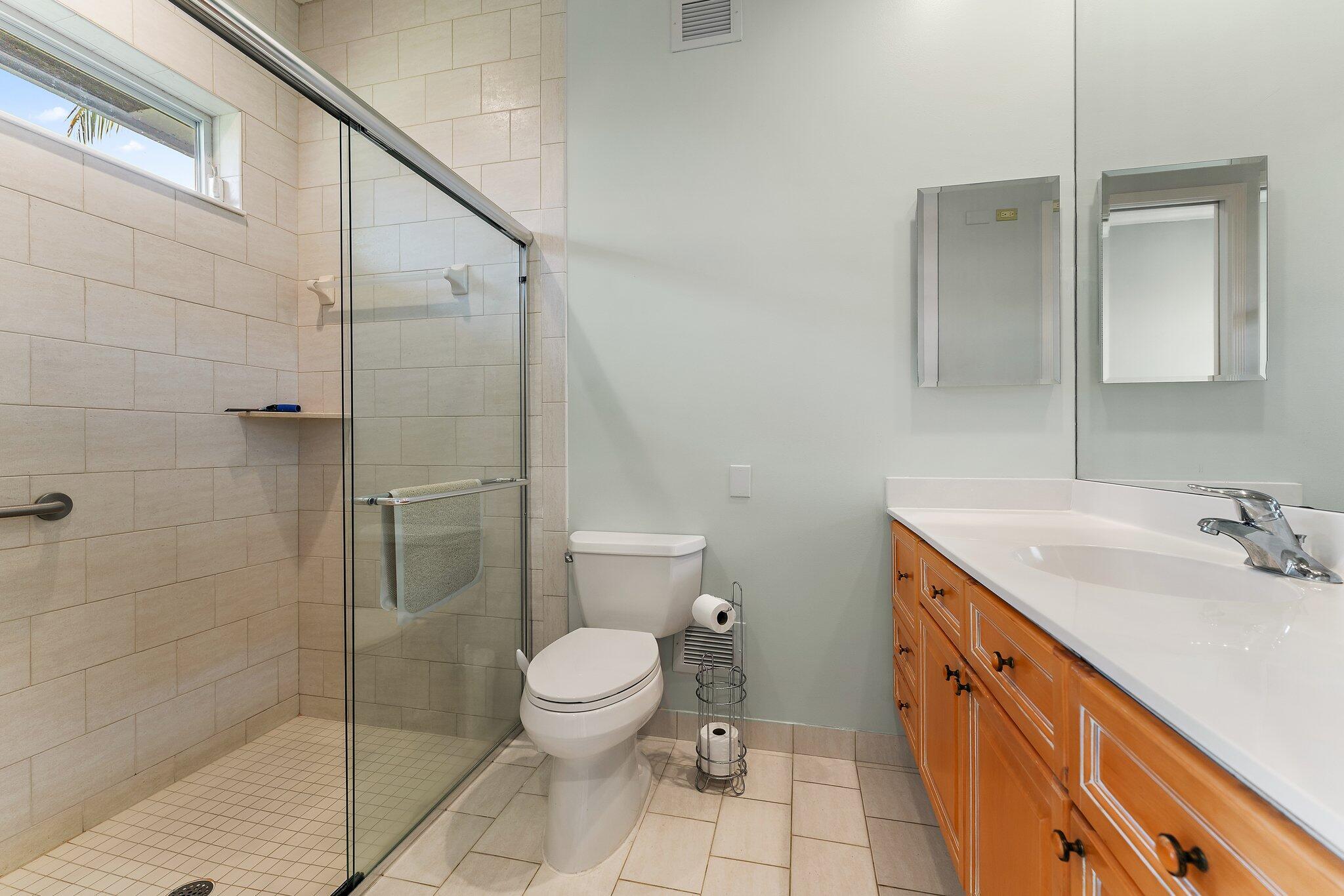 18440 SE Lakeside Drive