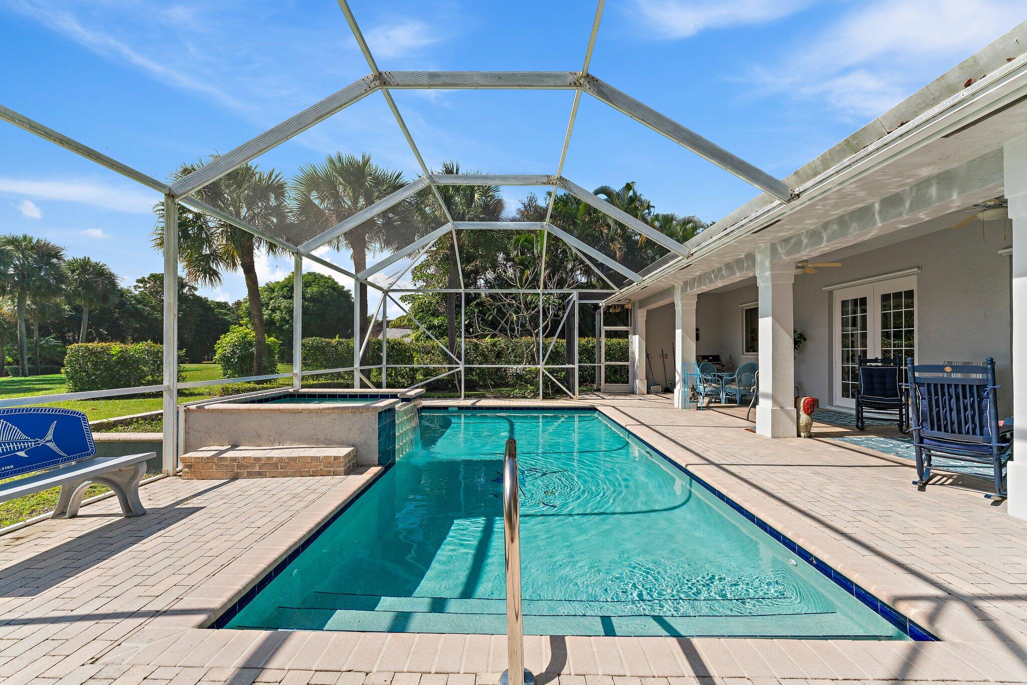 18440 SE Lakeside Drive