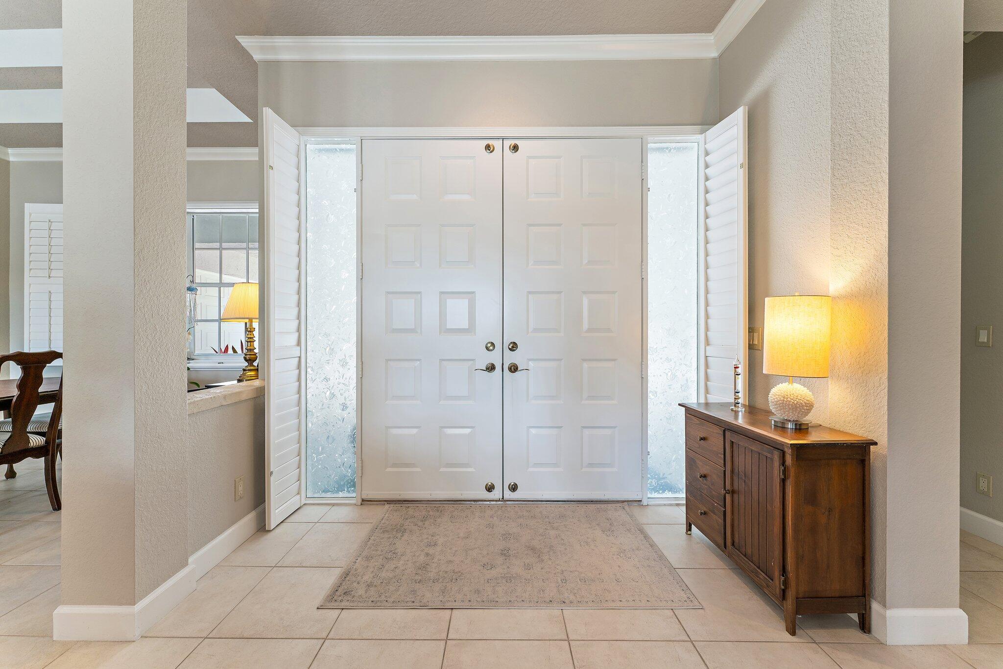 18440 SE Lakeside Drive