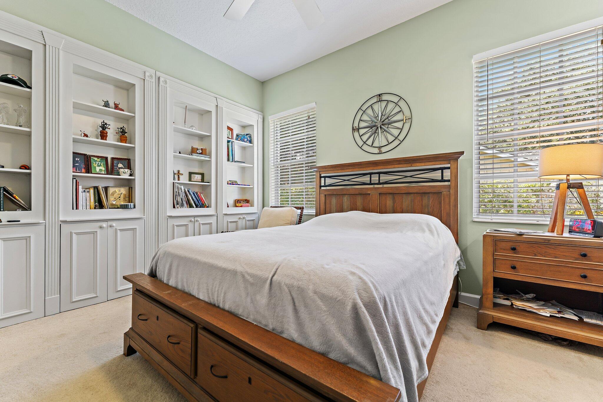 18440 SE Lakeside Drive