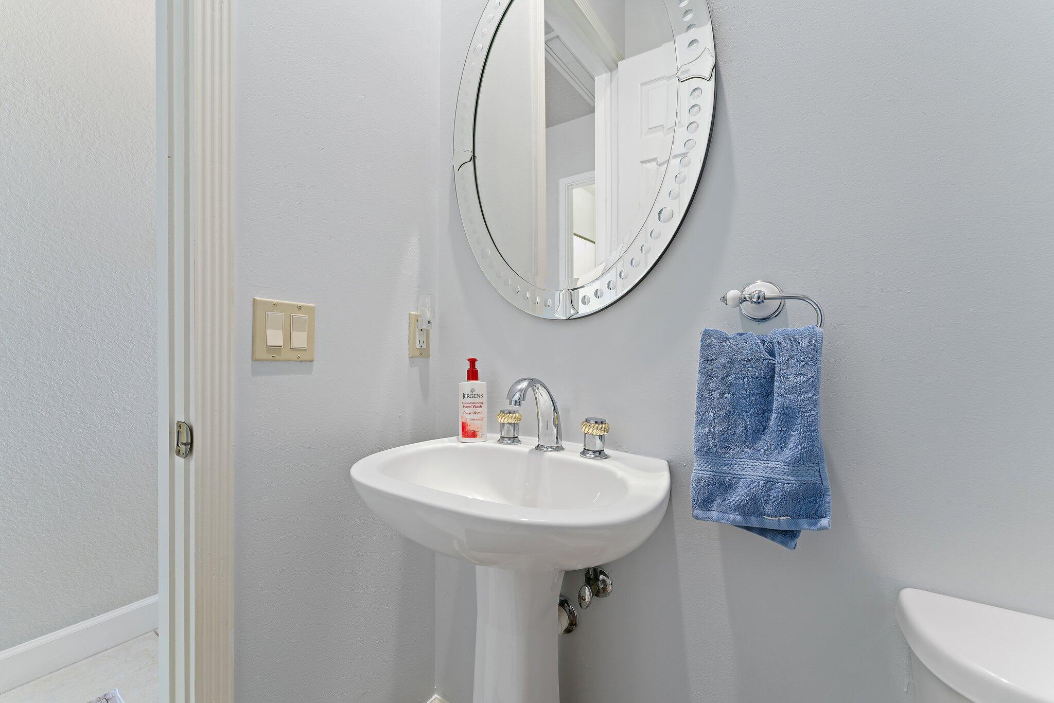 18440 SE Lakeside Drive