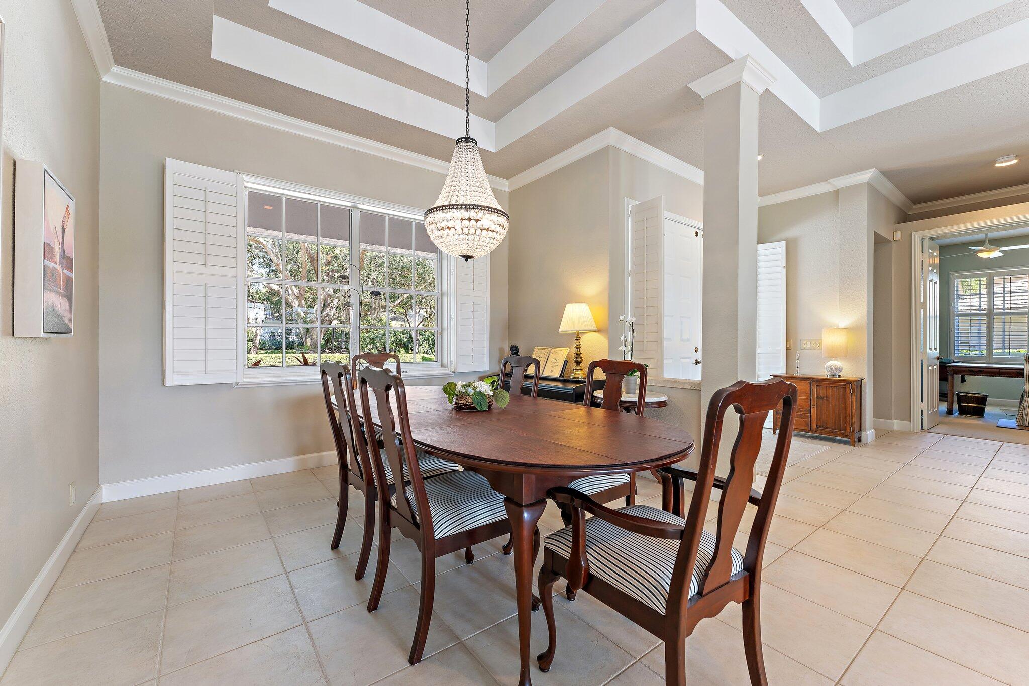 18440 SE Lakeside Drive