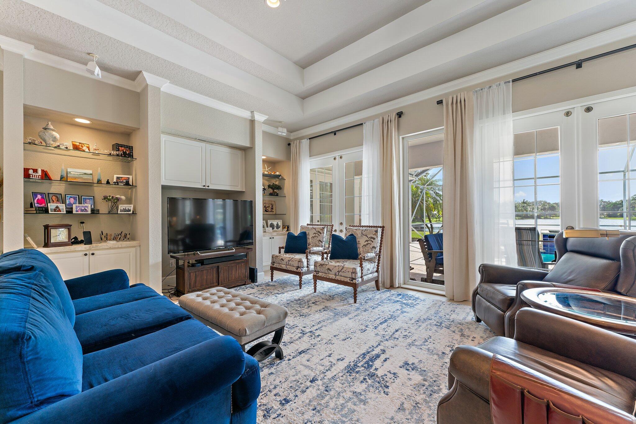 18440 SE Lakeside Drive