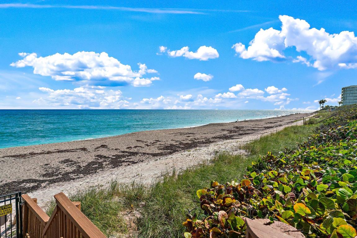 19670 Beach Road B303