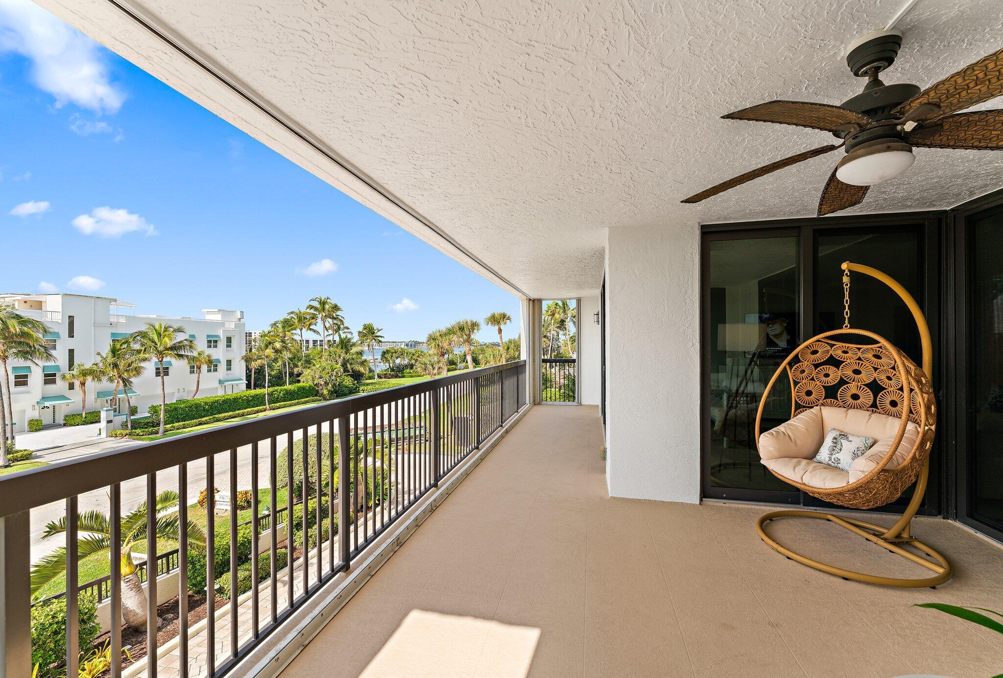 19670 Beach Road B303