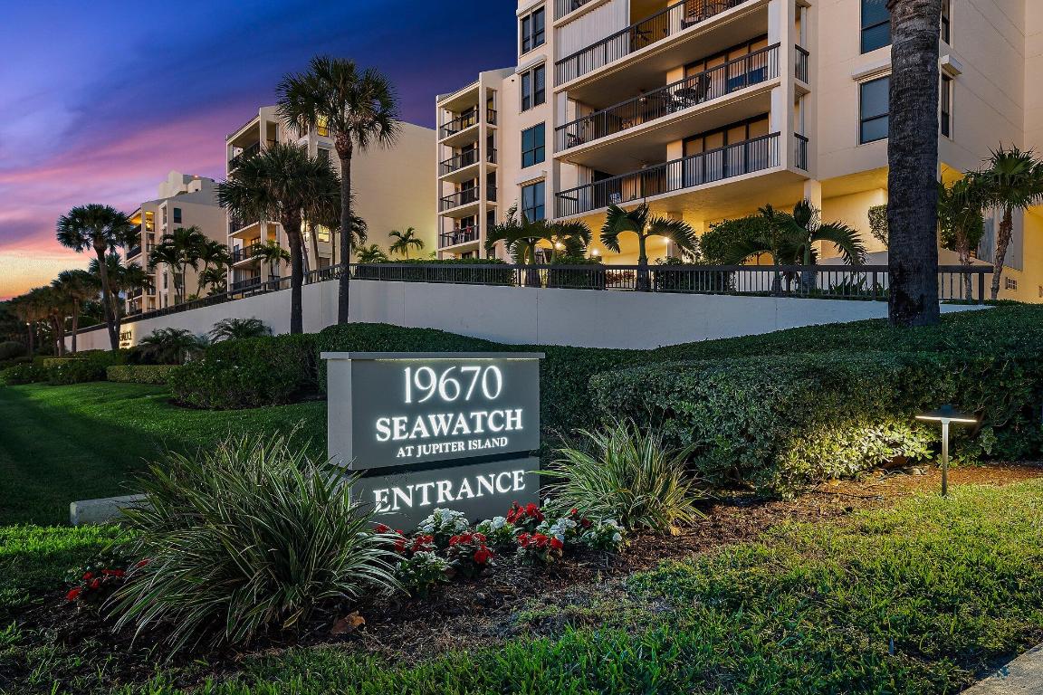 19670 Beach Road B303