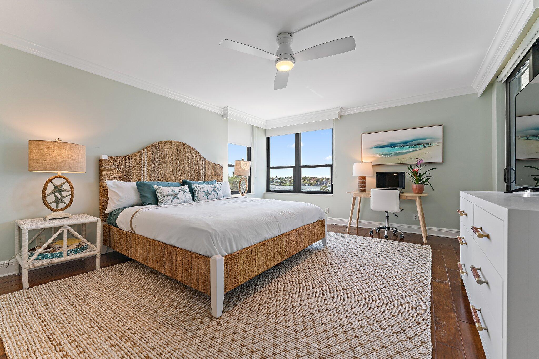 19670 Beach Road B303