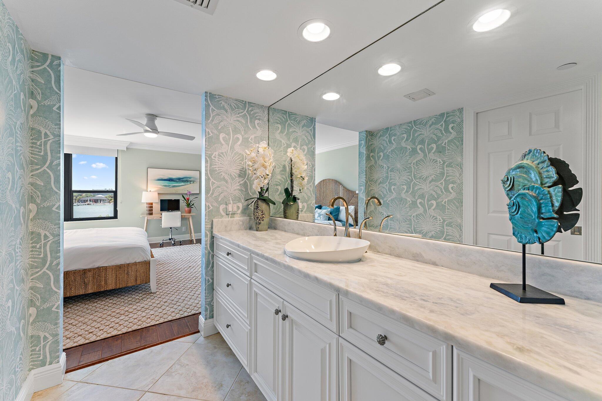 19670 Beach Road B303