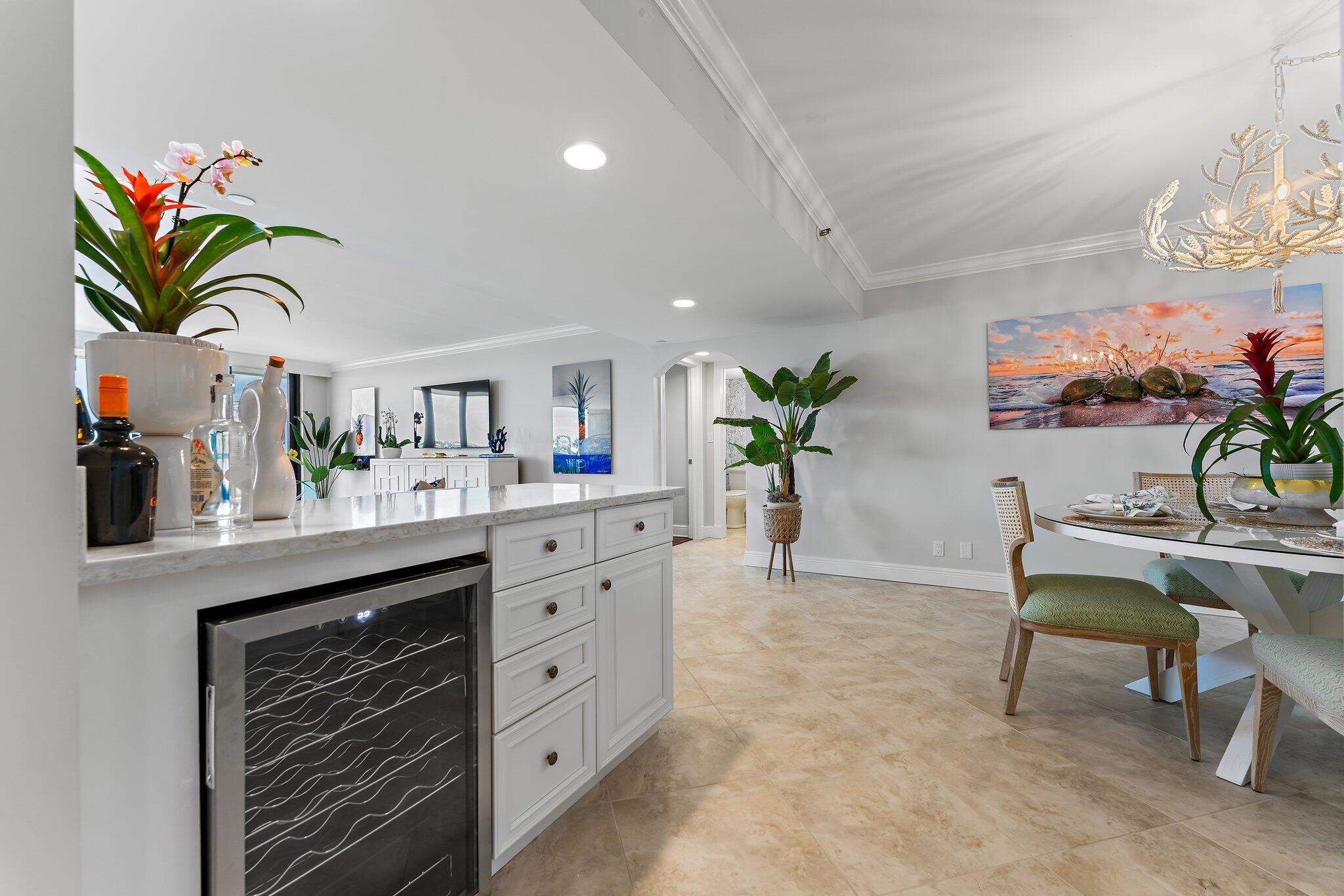 19670 Beach Road B303